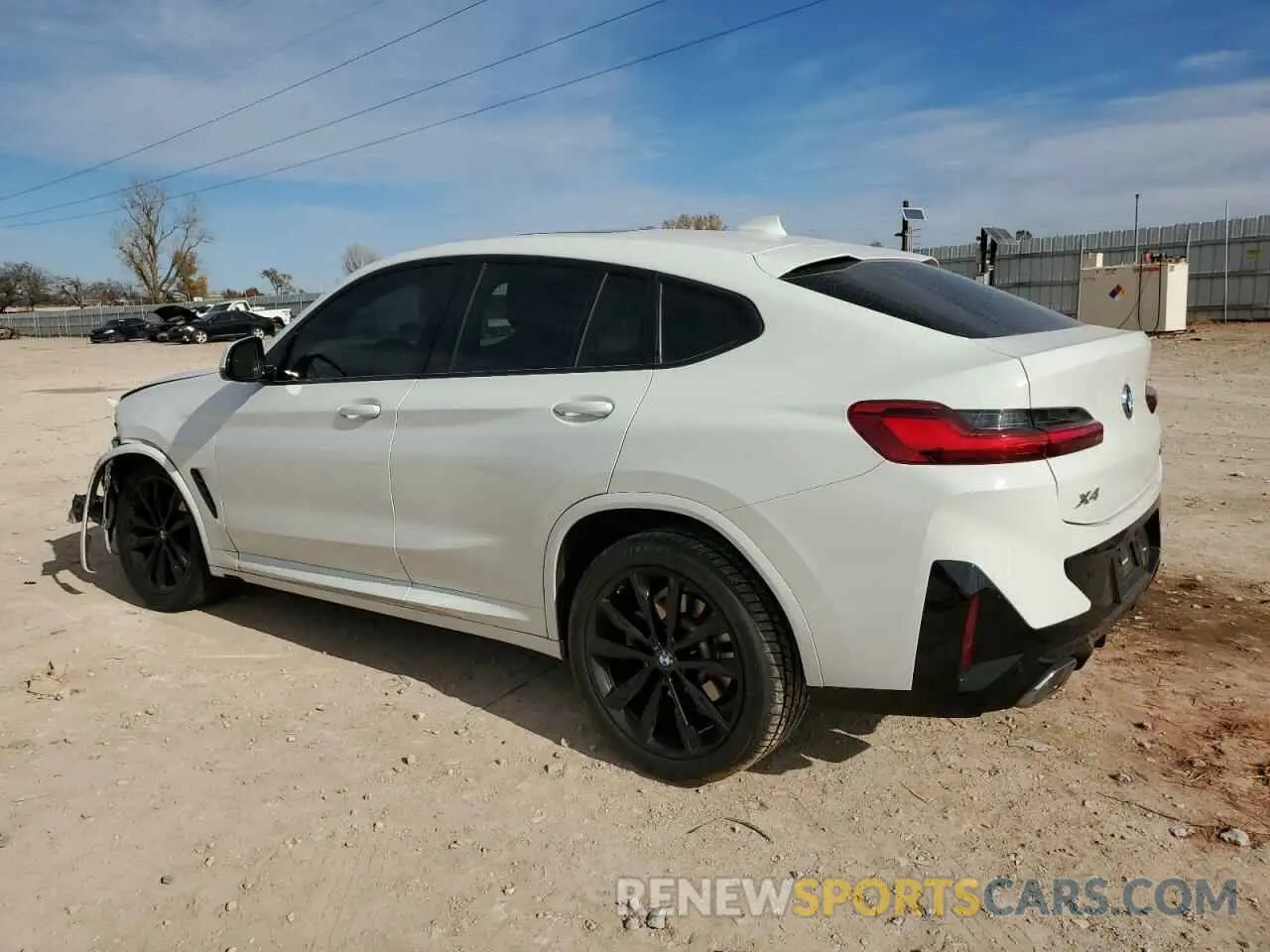 2 Фотография поврежденного автомобиля 5UX33DT01P9P53029 BMW X4 2023