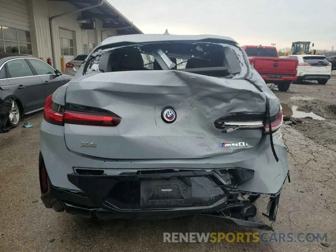6 Photograph of a damaged car 5UX43DT0XP9N63346 BMW X4 2023