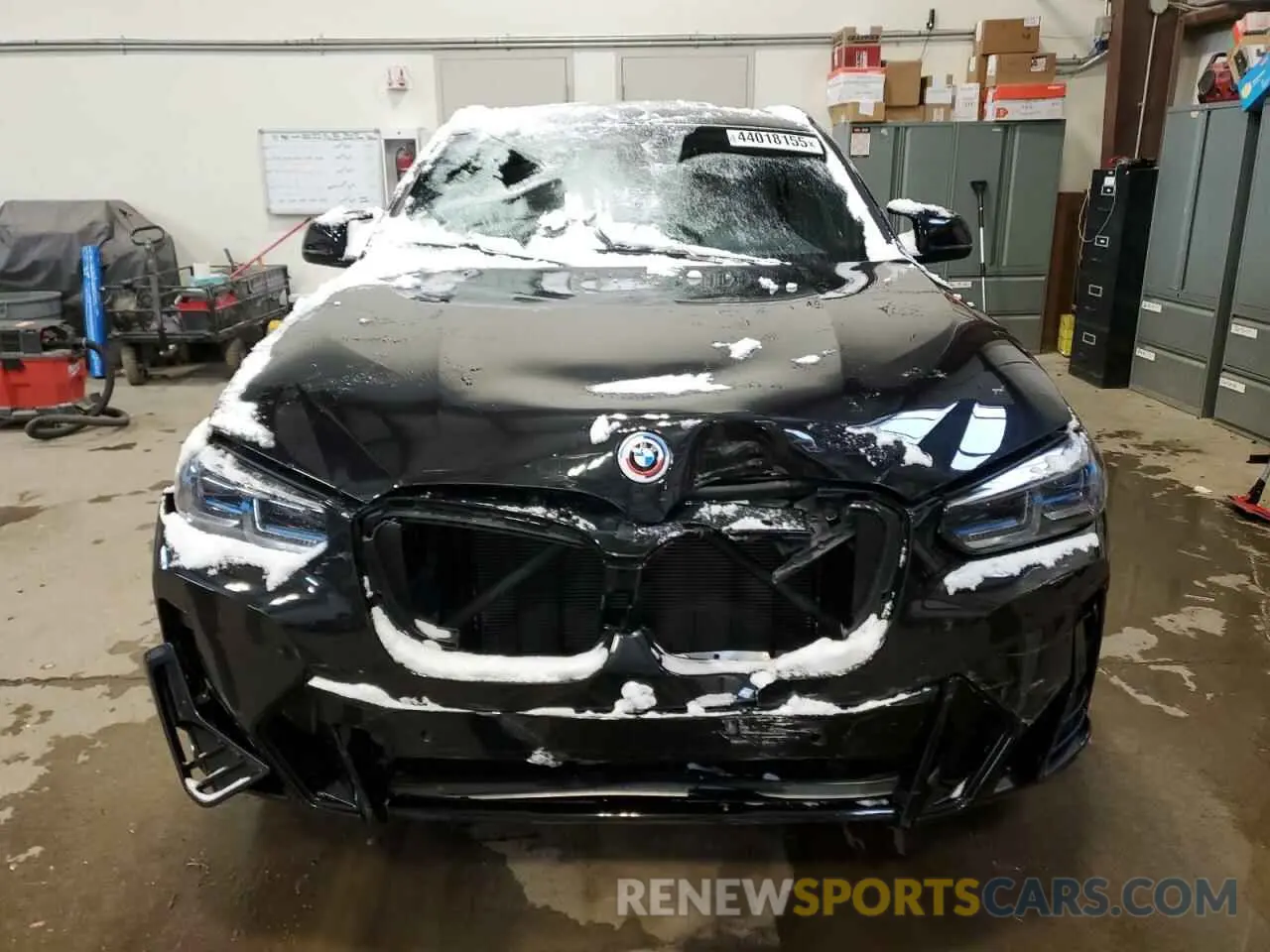 5 Photograph of a damaged car 5UX43DT0XP9P34421 BMW X4 2023