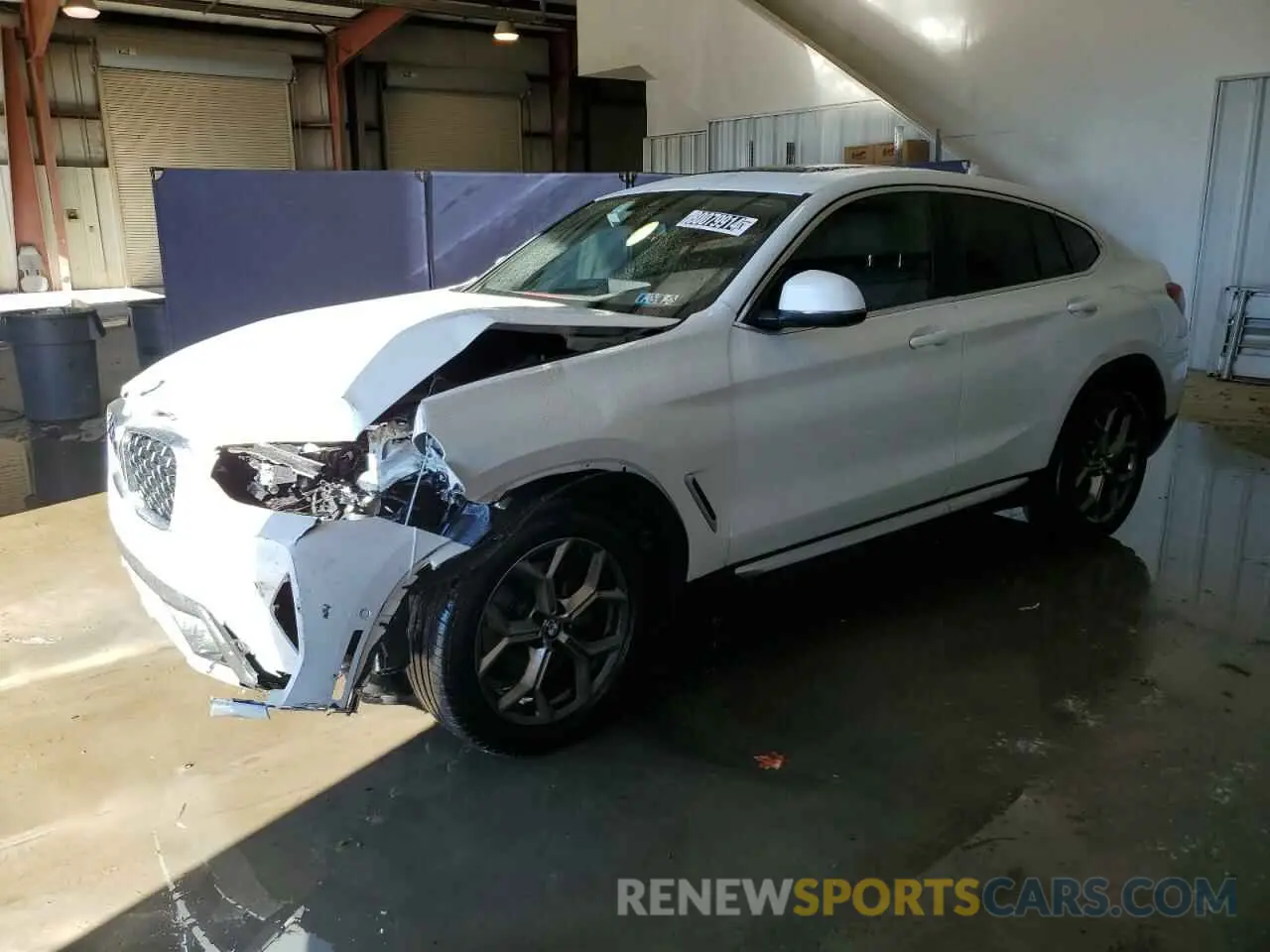1 Фотография поврежденного автомобиля 5UX33DT07R9X38845 BMW X4 2024