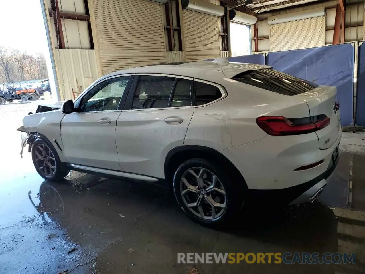2 Фотография поврежденного автомобиля 5UX33DT07R9X38845 BMW X4 2024