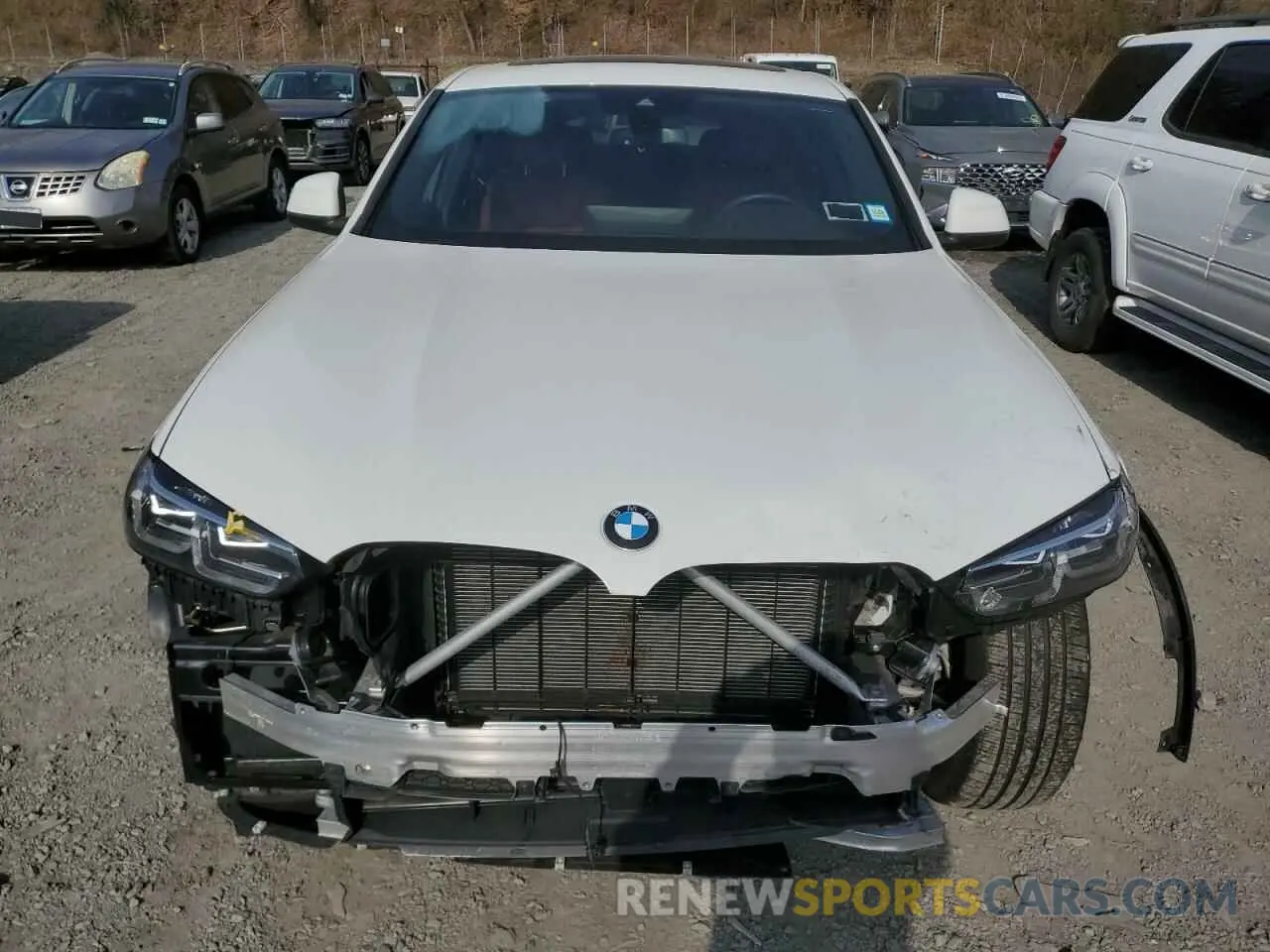 5 Photograph of a damaged car 5UX33DT09R9U71062 BMW X4 2024