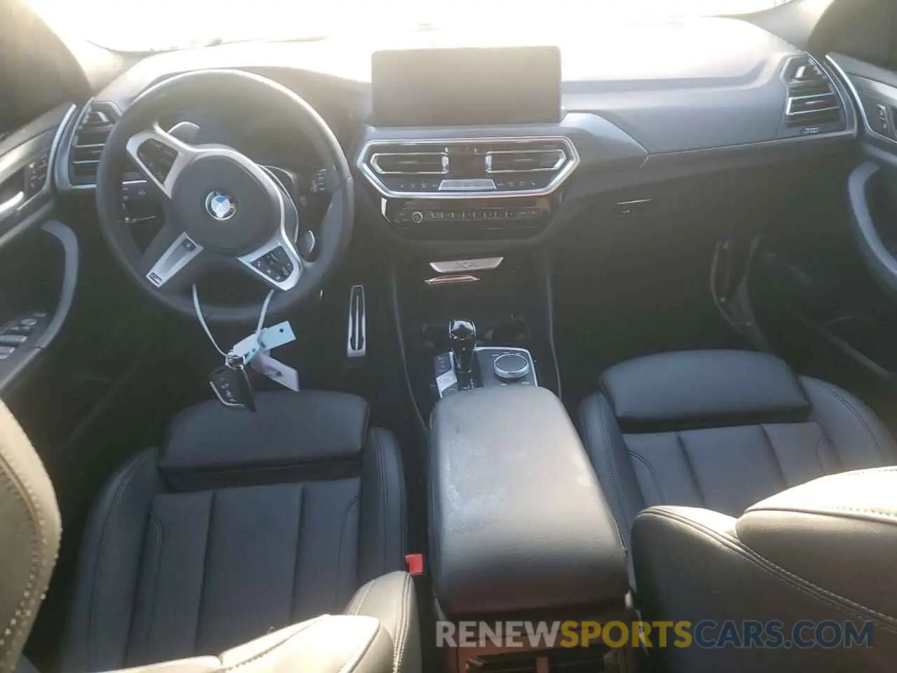 8 Фотография поврежденного автомобиля 5UX33DT0XR9V92781 BMW X4 2024