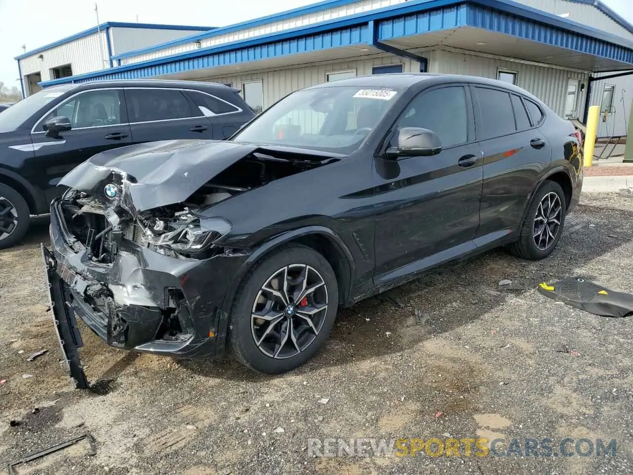 1 Photograph of a damaged car 5UX43DT05R9U46776 BMW X4 2024
