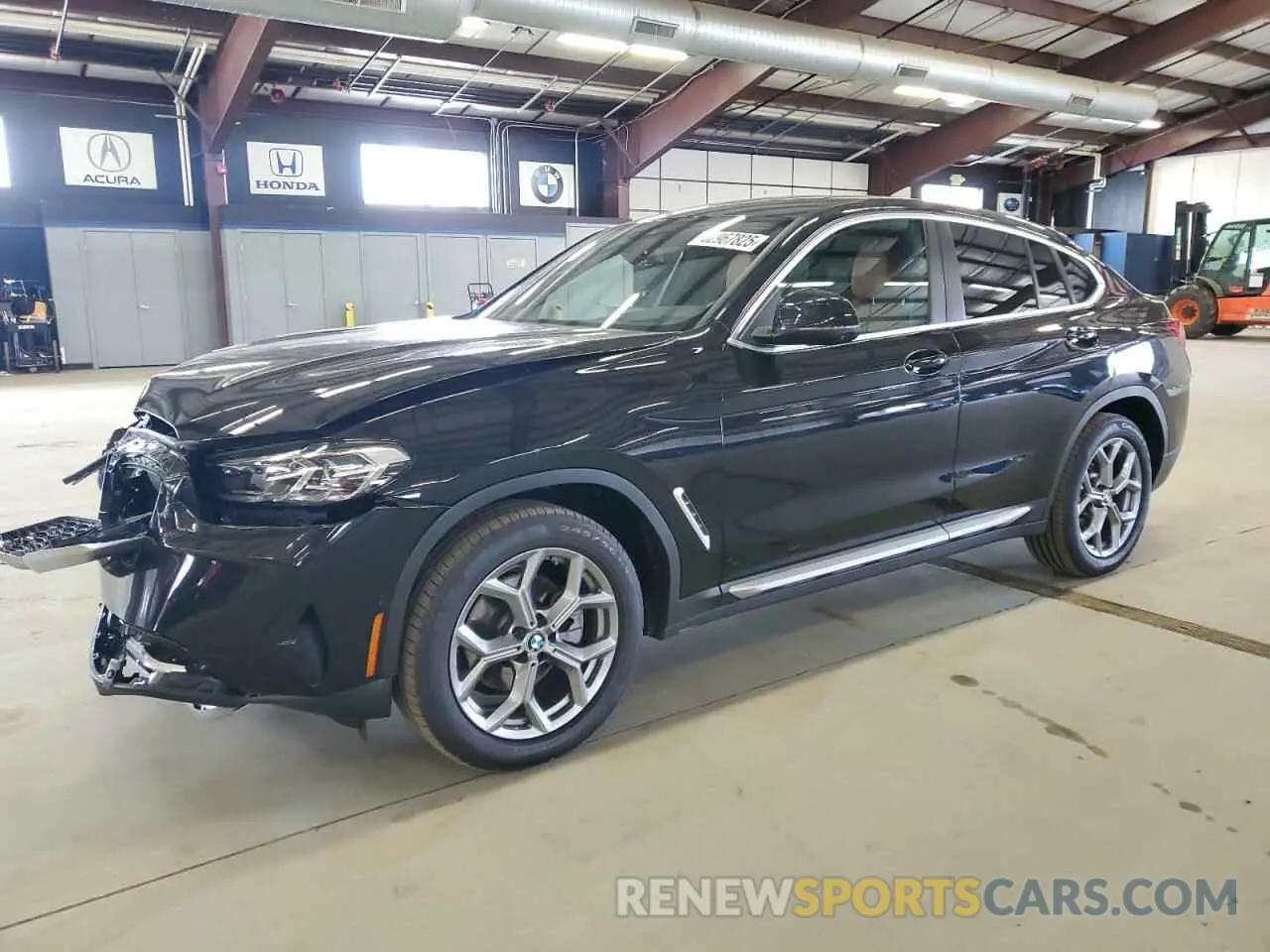 1 Фотография поврежденного автомобиля 5UX33DT06S9X61782 BMW X4 2025