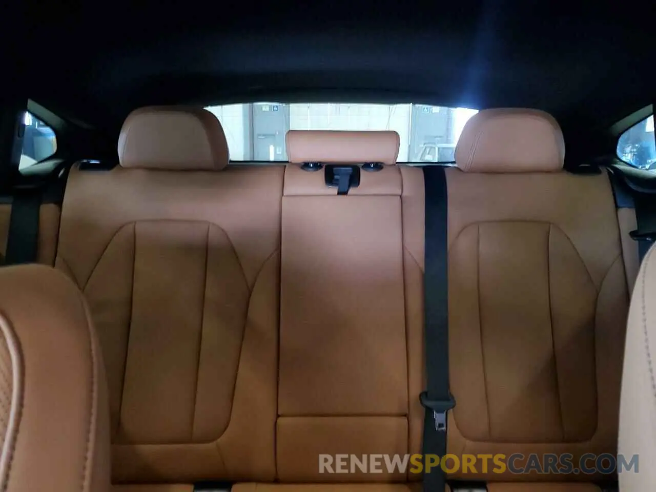 10 Фотография поврежденного автомобиля 5UX33DT06S9X61782 BMW X4 2025