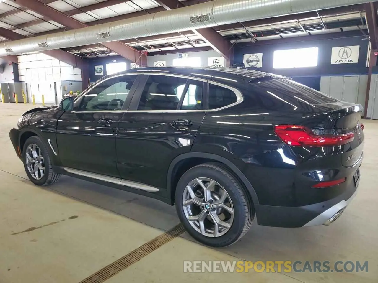 2 Фотография поврежденного автомобиля 5UX33DT06S9X61782 BMW X4 2025