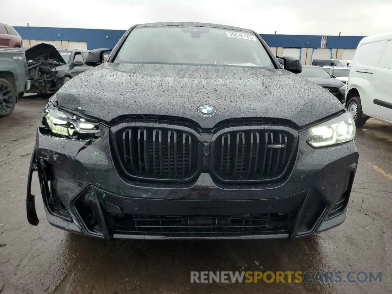 5 Photograph of a damaged car 5UX43DT05S9Y11141 BMW X4 2025