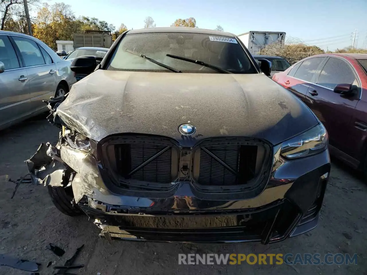 5 Photograph of a damaged car 5UX43DT09S9X83506 BMW X4 2025