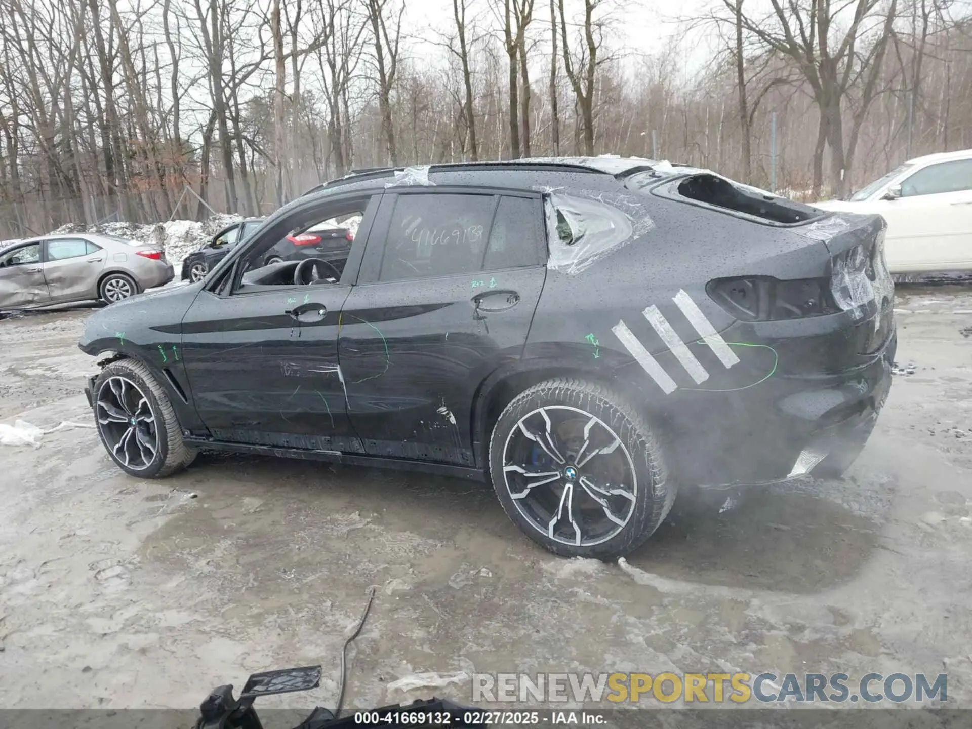 15 Фотография поврежденного автомобиля 5YMUJ0C01LLU67190 BMW X4 M 2020