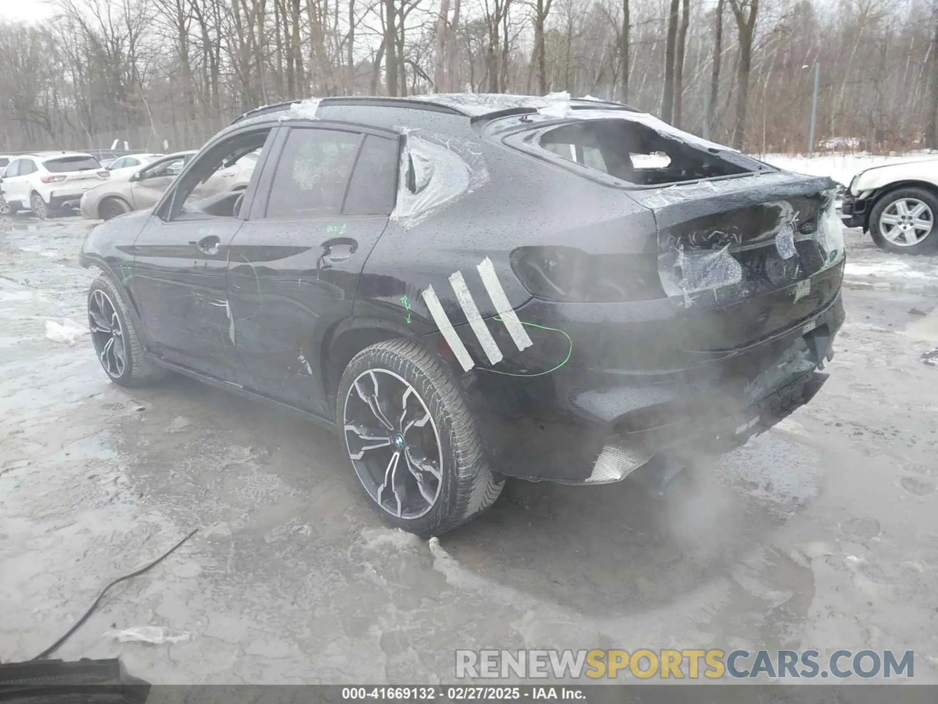 3 Фотография поврежденного автомобиля 5YMUJ0C01LLU67190 BMW X4 M 2020