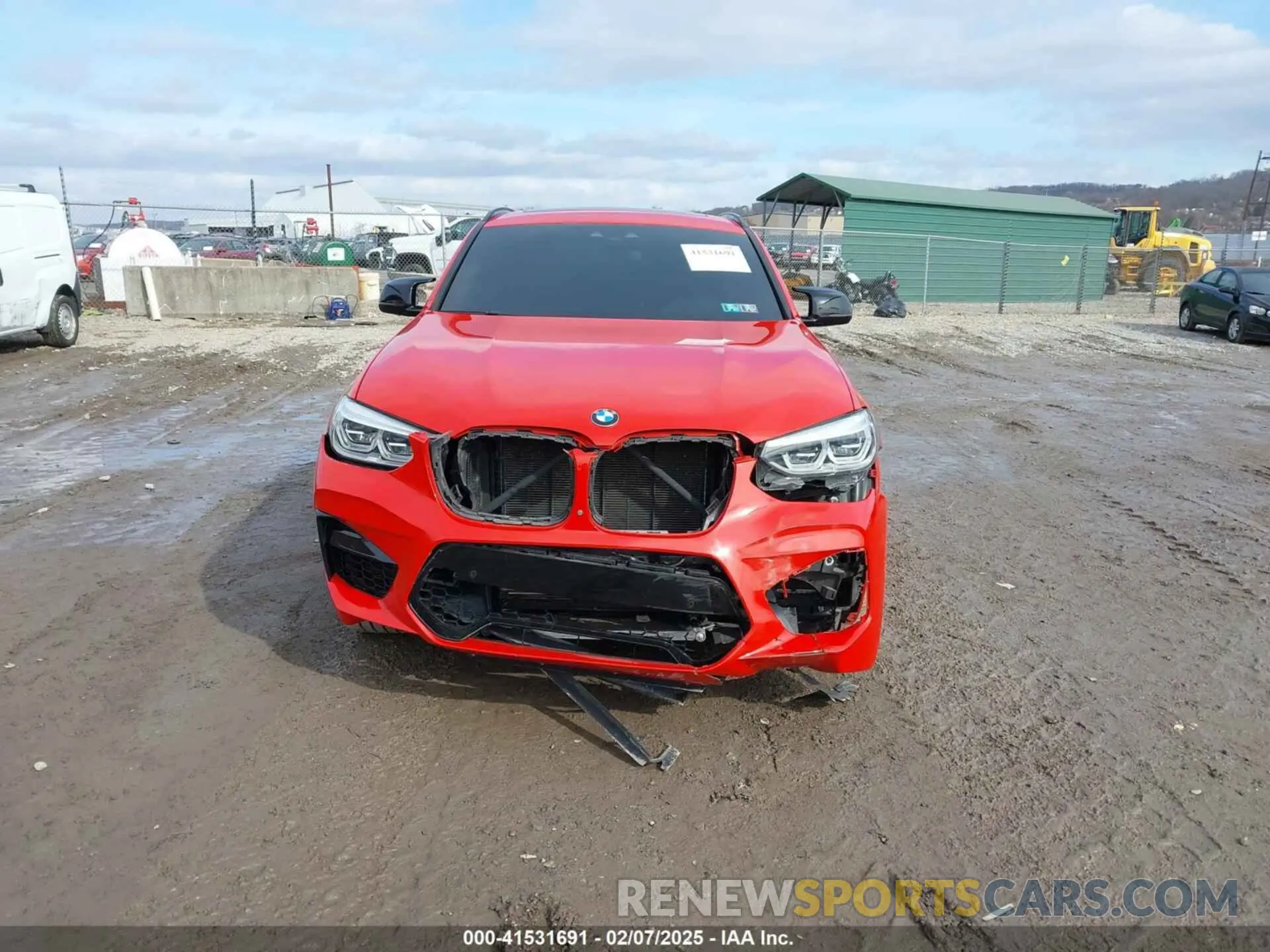 11 Photograph of a damaged car 5YMUJ0C05L9C33943 BMW X4 M 2020