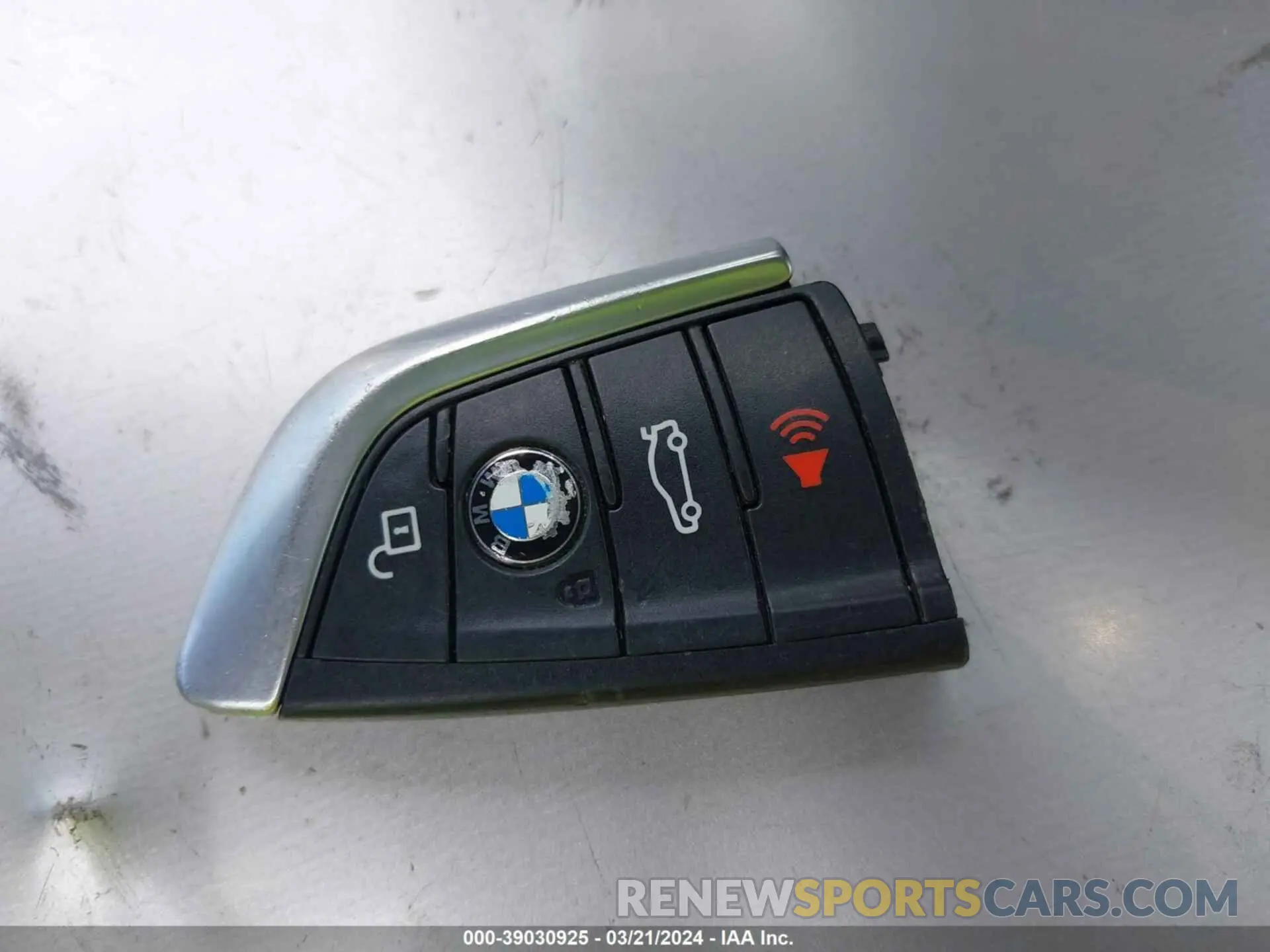 11 Фотография поврежденного автомобиля 5YMUJ0C09LLU67177 BMW X4 M 2020