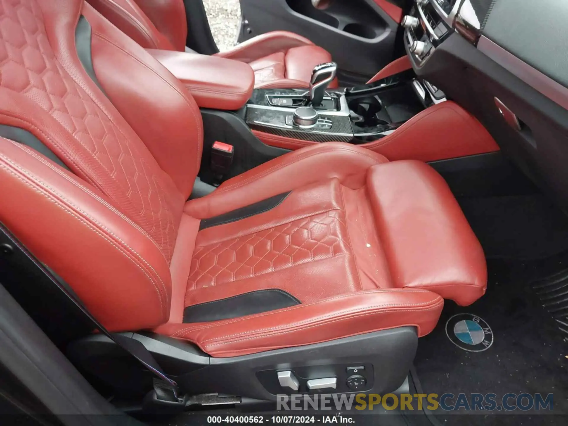 5 Photograph of a damaged car 5YMUJ0C05M9E33108 BMW X4 M 2021