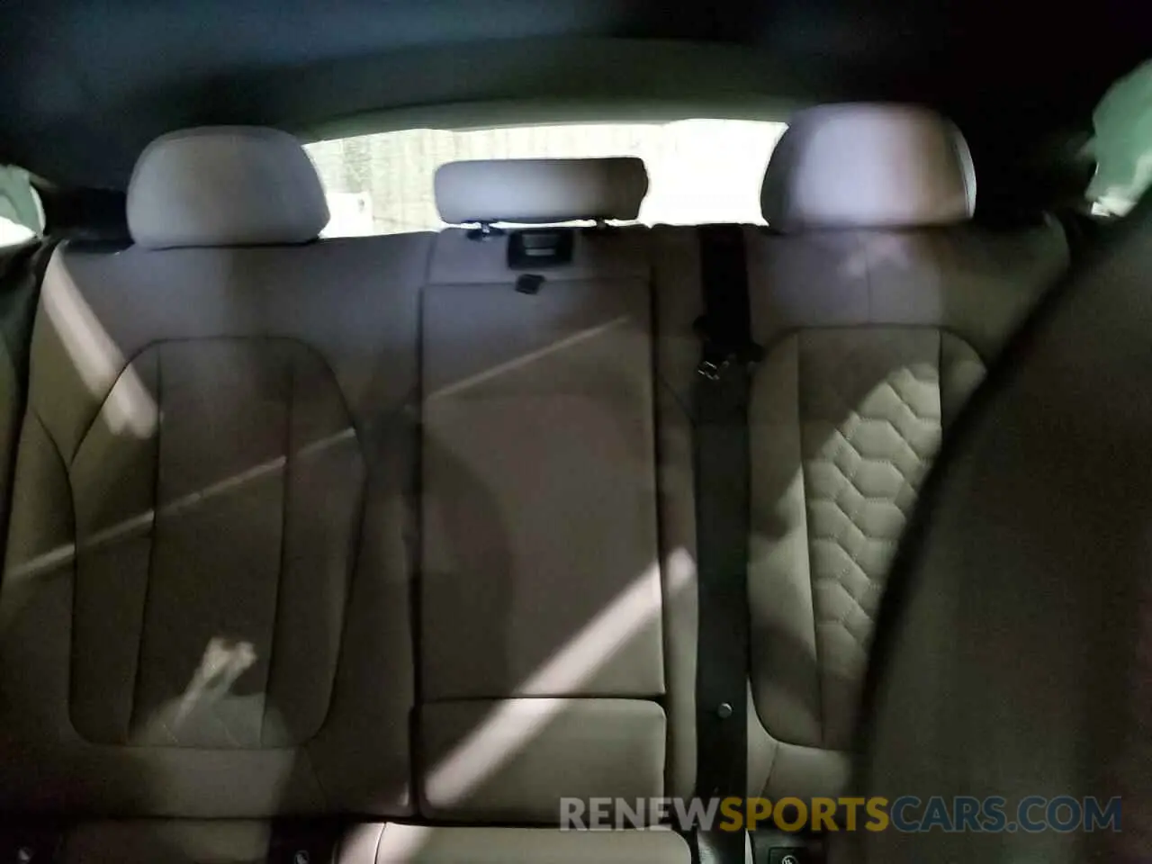 10 Фотография поврежденного автомобиля 5YM23EC05N9J23246 BMW X4 M 2022