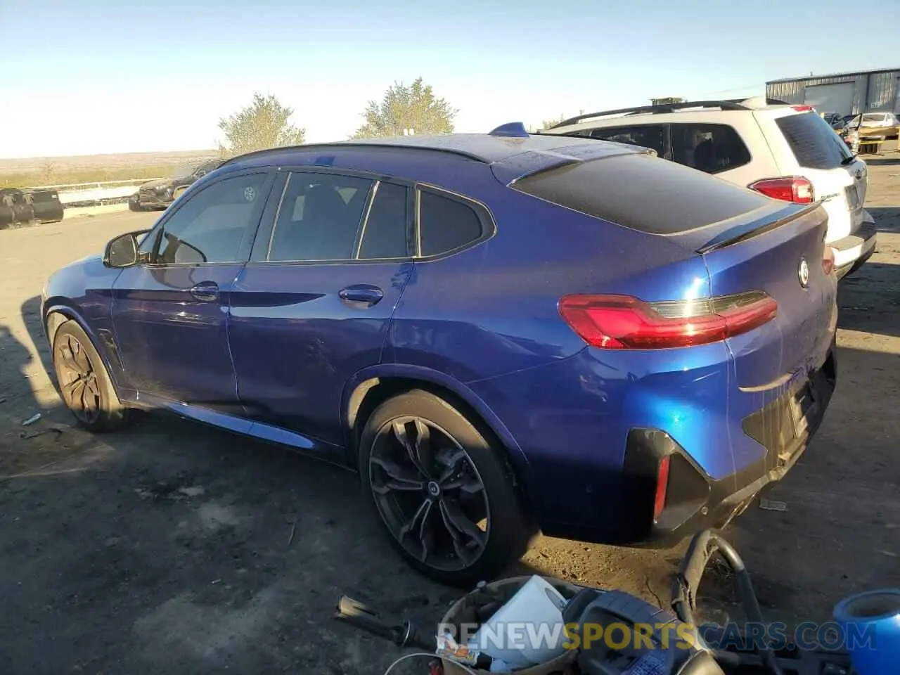 2 Фотография поврежденного автомобиля 5YM23EC08P9P65351 BMW X4 M 2023
