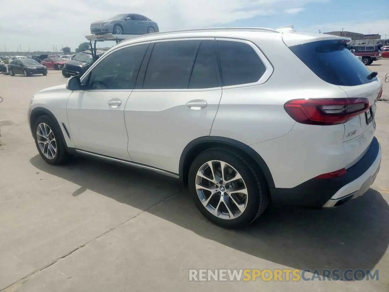 2 Photograph of a damaged car 5UXCR6C50KLL26006 BMW X5 2019