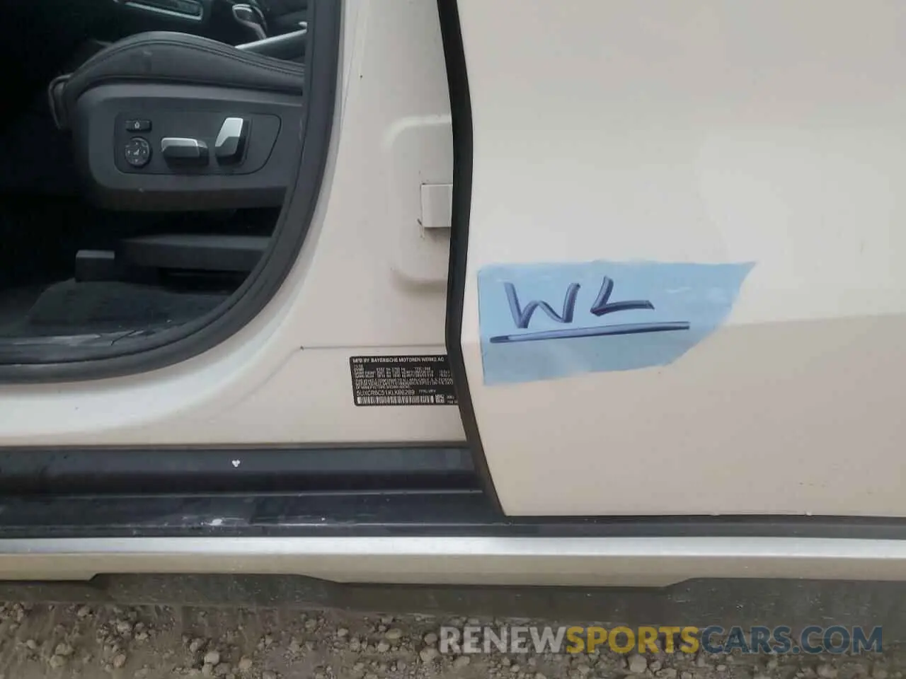 13 Photograph of a damaged car 5UXCR6C51KLK86289 BMW X5 2019