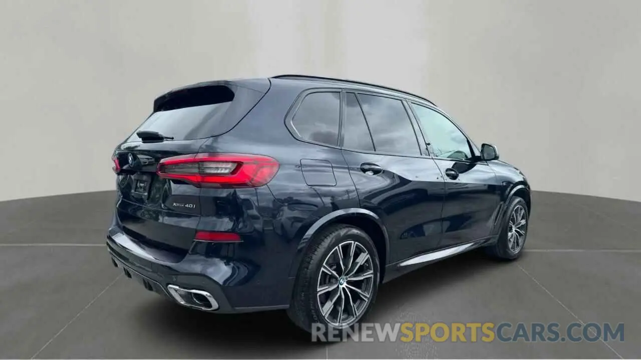 4 Photograph of a damaged car 5UXCR6C51KLK89760 BMW X5 2019