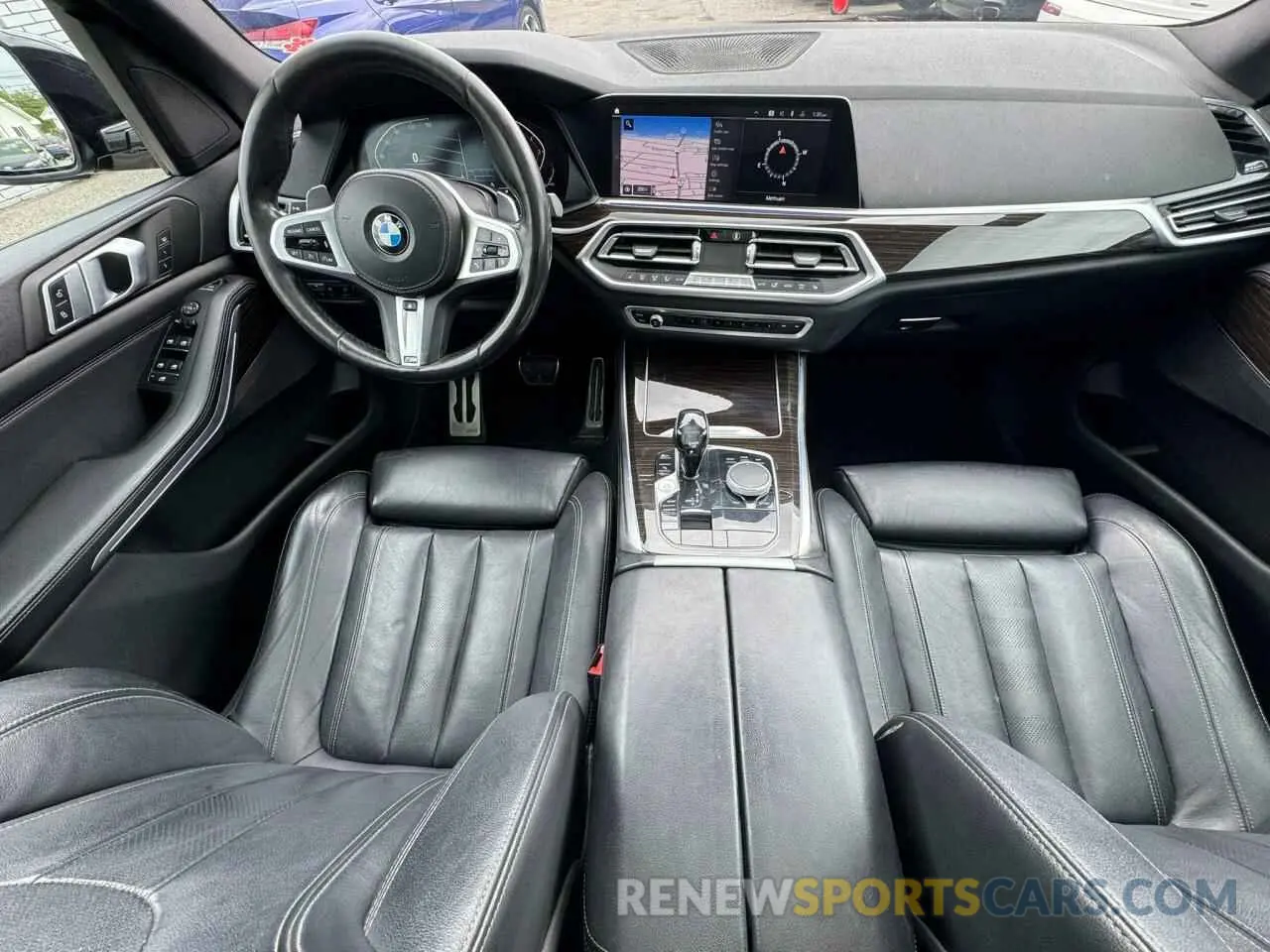 9 Photograph of a damaged car 5UXCR6C51KLK89760 BMW X5 2019