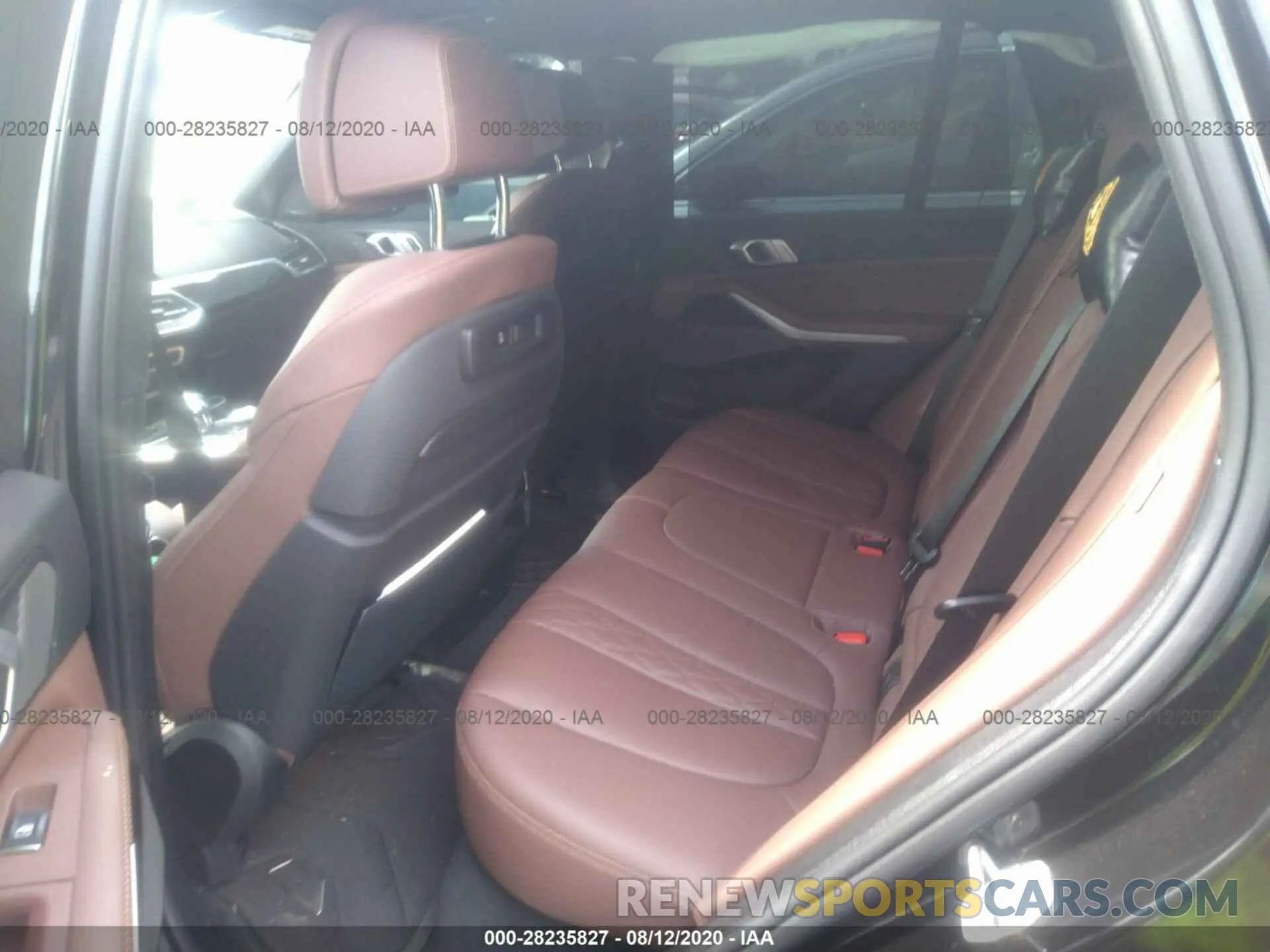 8 Photograph of a damaged car 5UXCR6C51KLL27228 BMW X5 2019
