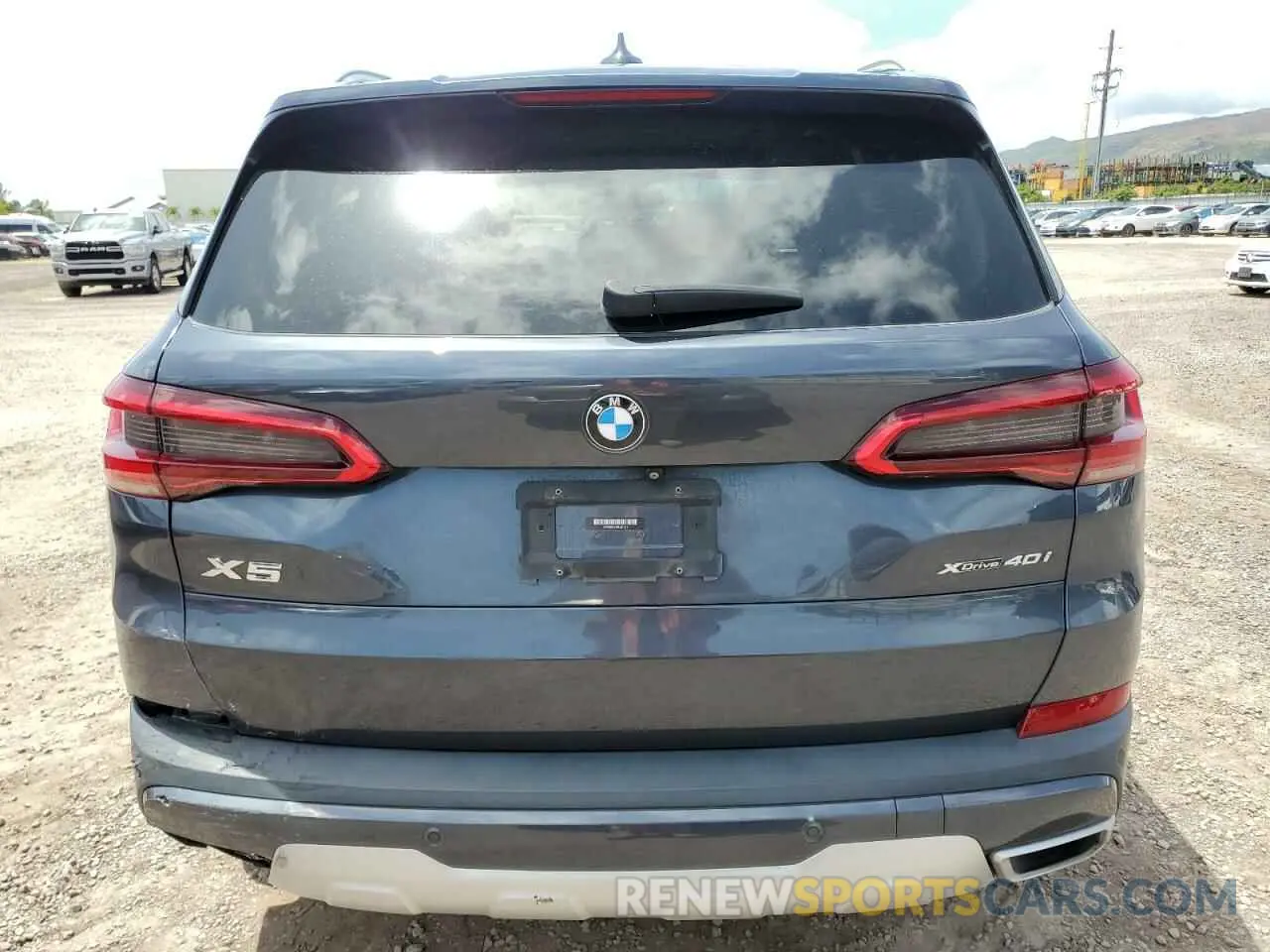 6 Photograph of a damaged car 5UXCR6C52KLL01351 BMW X5 2019