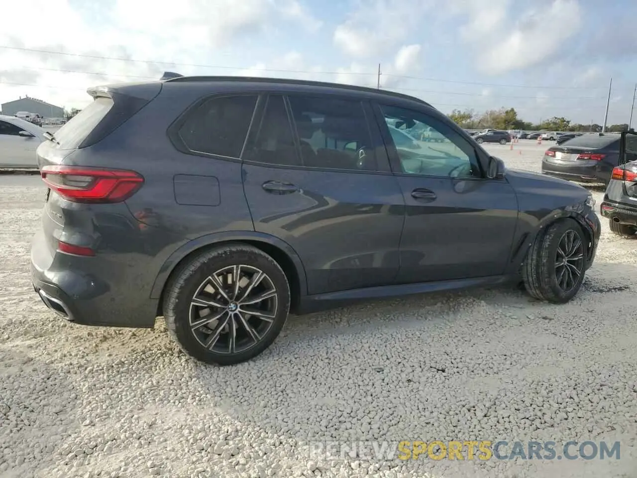 3 Photograph of a damaged car 5UXCR6C52KLL28842 BMW X5 2019