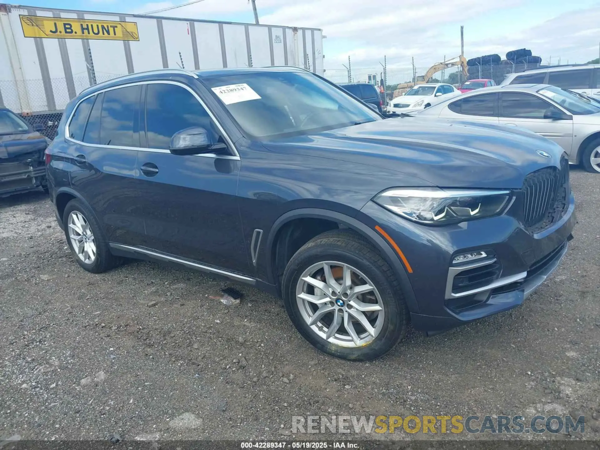1 Photograph of a damaged car 5UXCR6C52KLL40747 BMW X5 2019