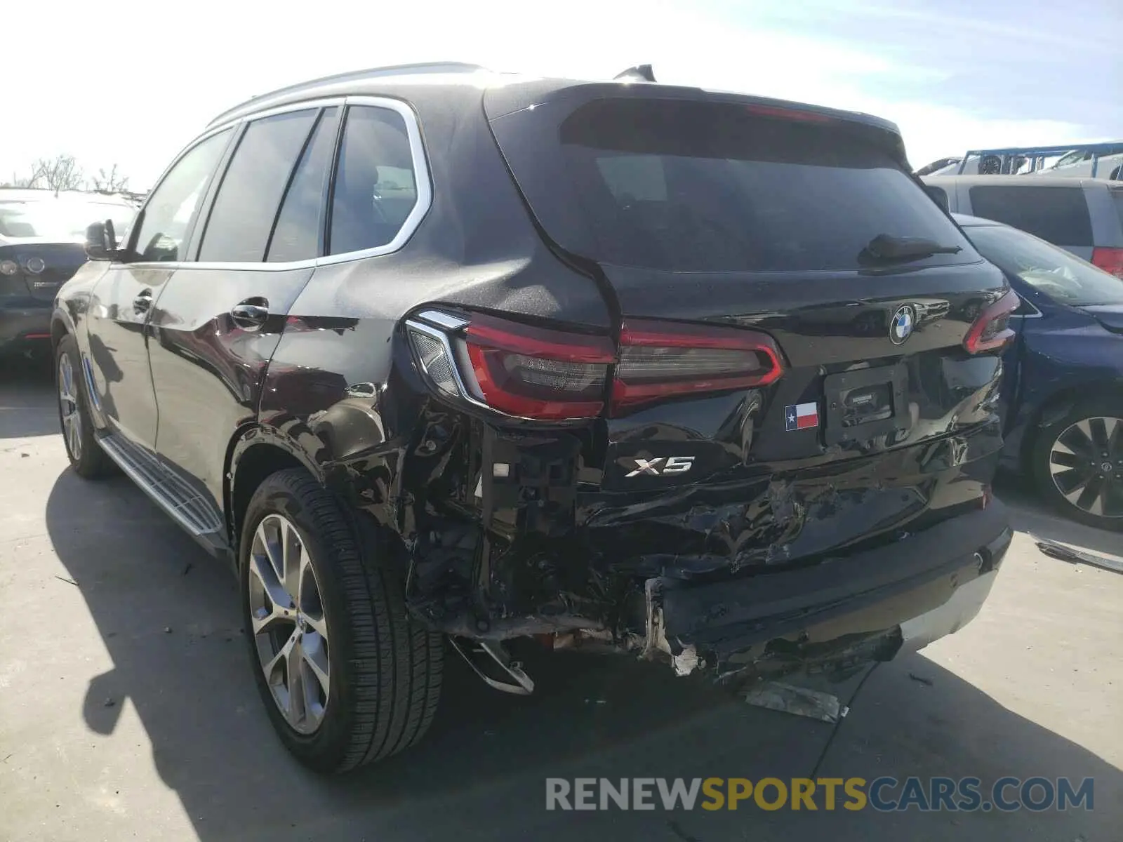 3 Photograph of a damaged car 5UXCR6C53KLK81630 BMW X5 2019