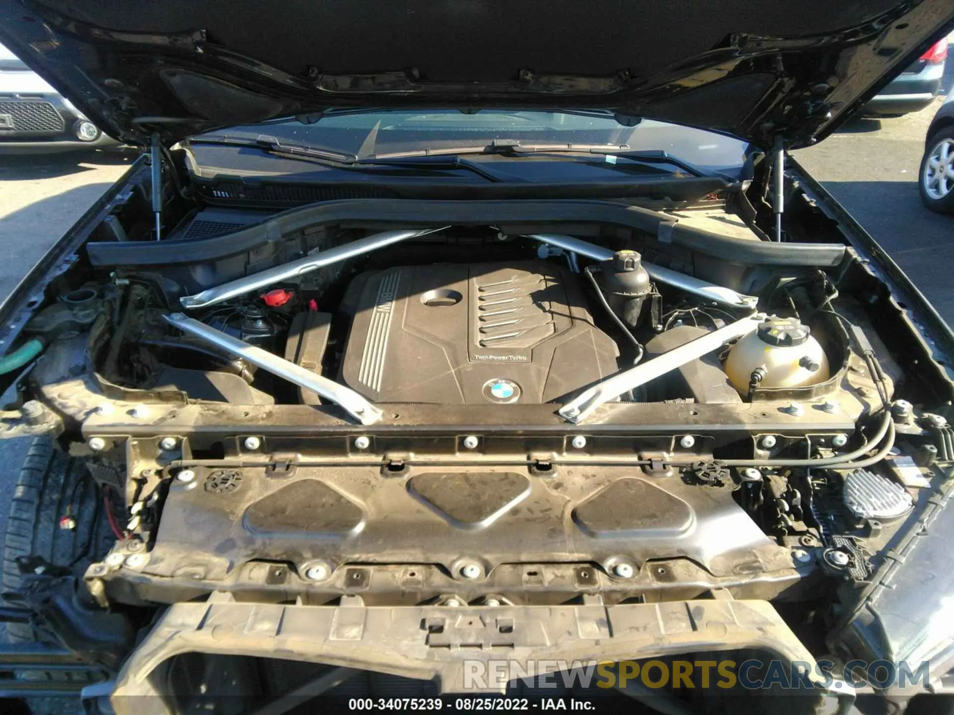 10 Фотография поврежденного автомобиля 5UXCR6C53KLK84382 BMW X5 2019