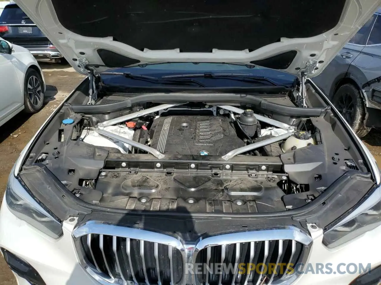12 Photograph of a damaged car 5UXCR6C53KLL22922 BMW X5 2019
