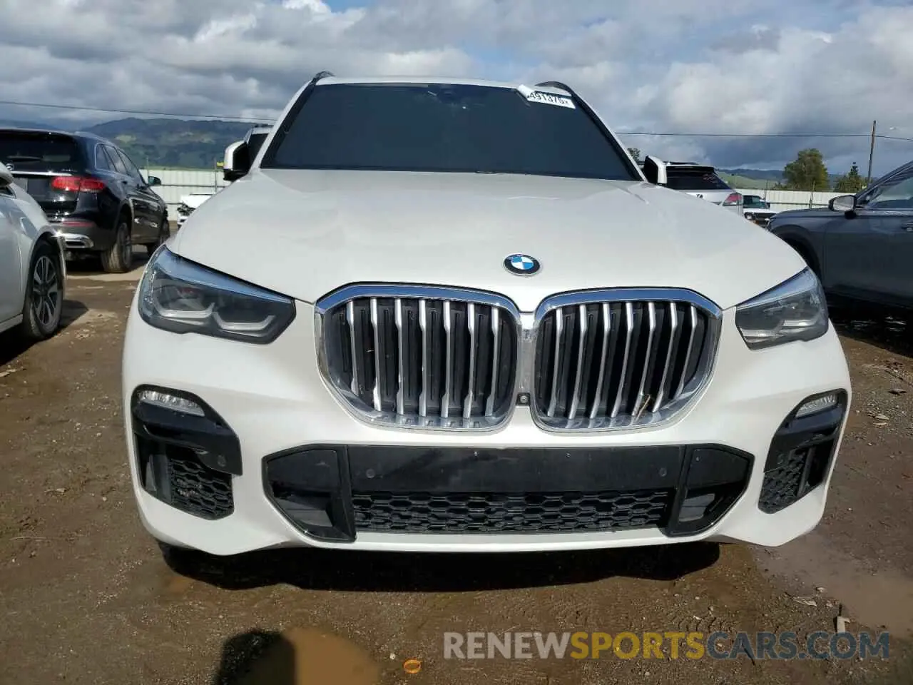 5 Photograph of a damaged car 5UXCR6C53KLL22922 BMW X5 2019