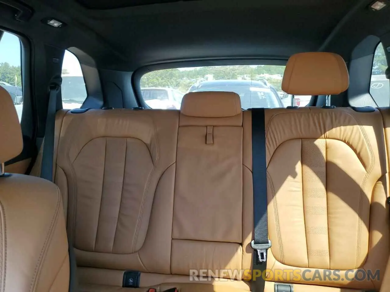 10 Фотография поврежденного автомобиля 5UXCR6C54KLK85573 BMW X5 2019