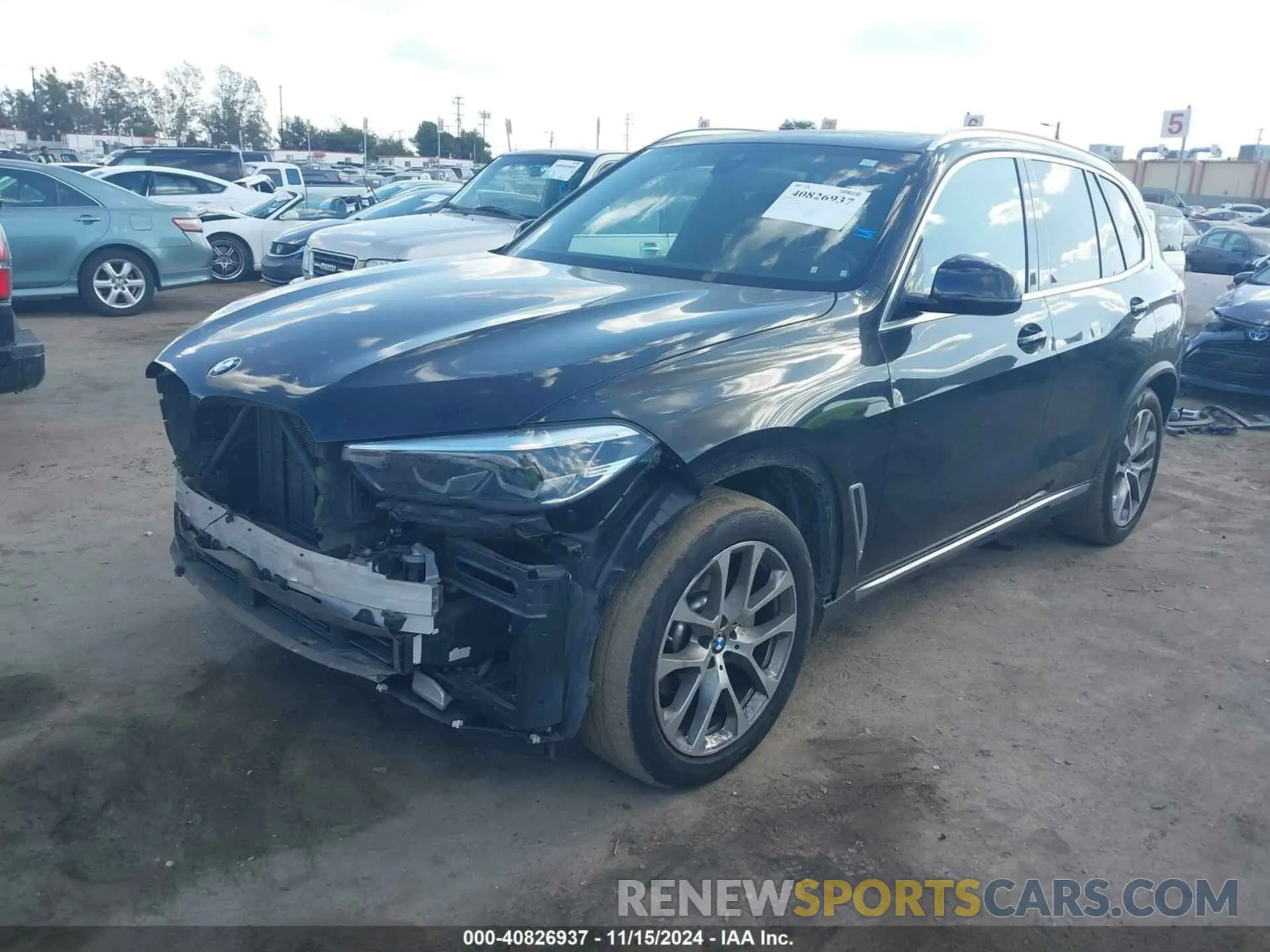 2 Фотография поврежденного автомобиля 5UXCR6C54KLL00816 BMW X5 2019