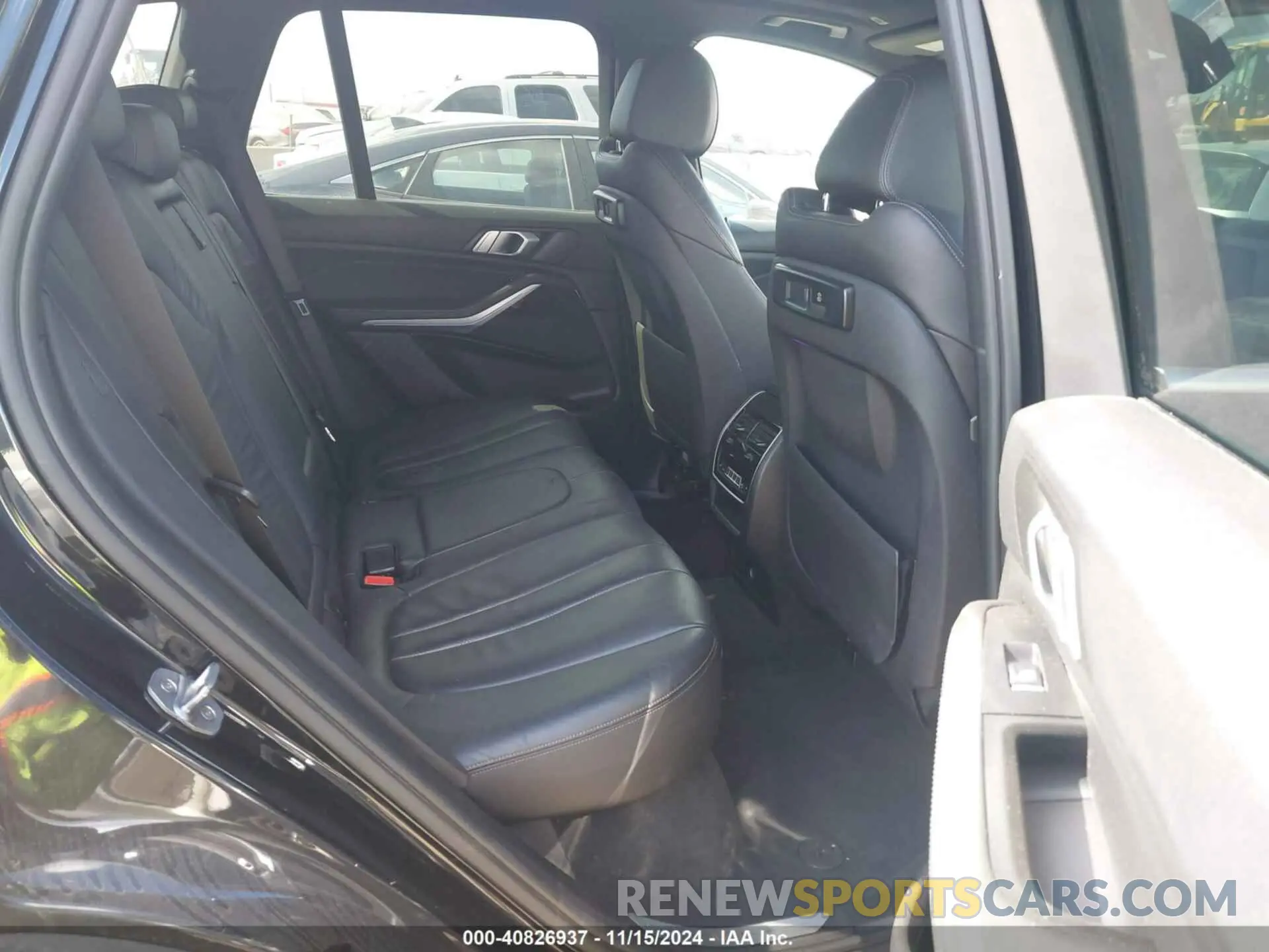 8 Фотография поврежденного автомобиля 5UXCR6C54KLL00816 BMW X5 2019
