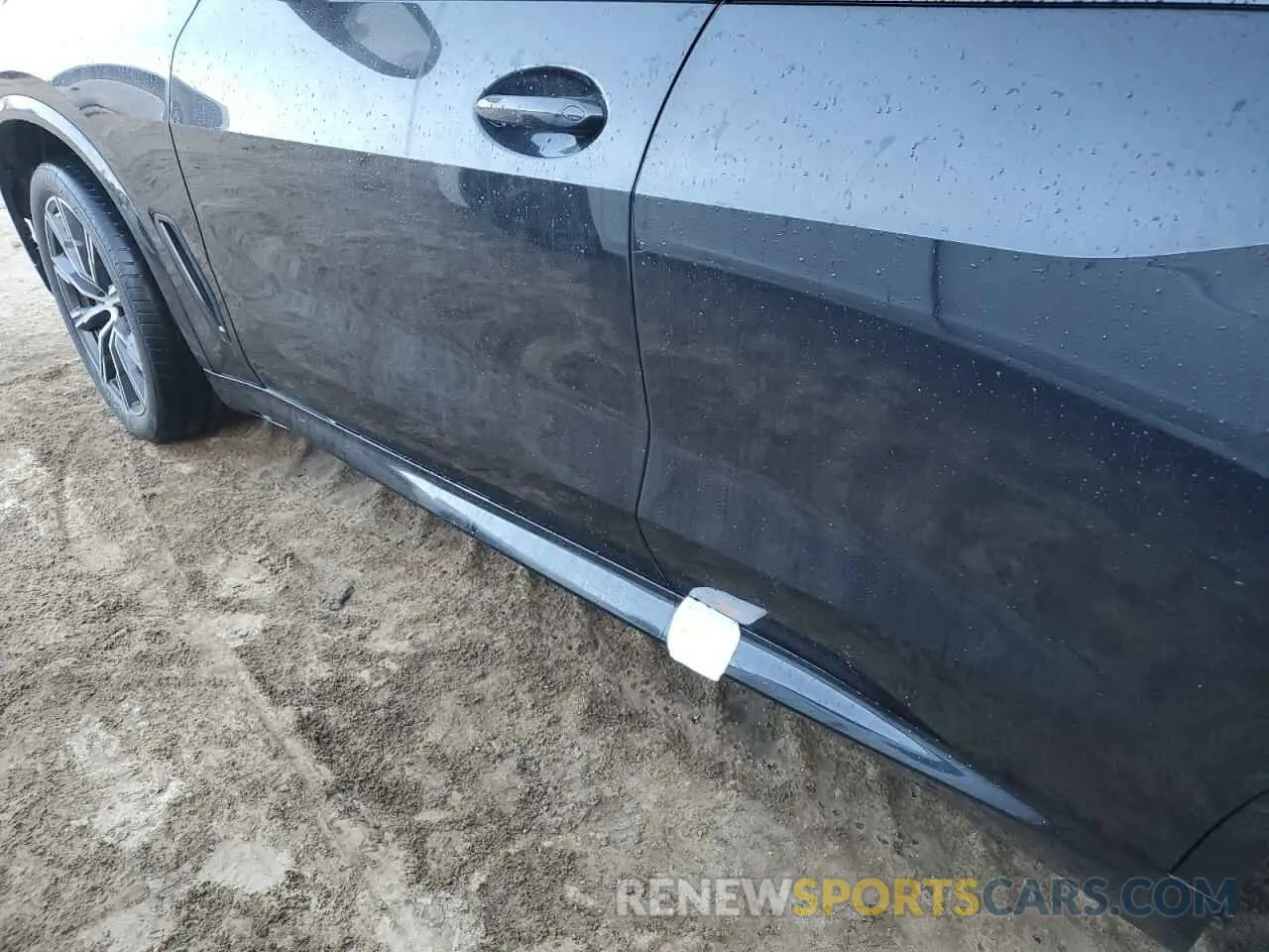 13 Photograph of a damaged car 5UXCR6C54KLL03649 BMW X5 2019