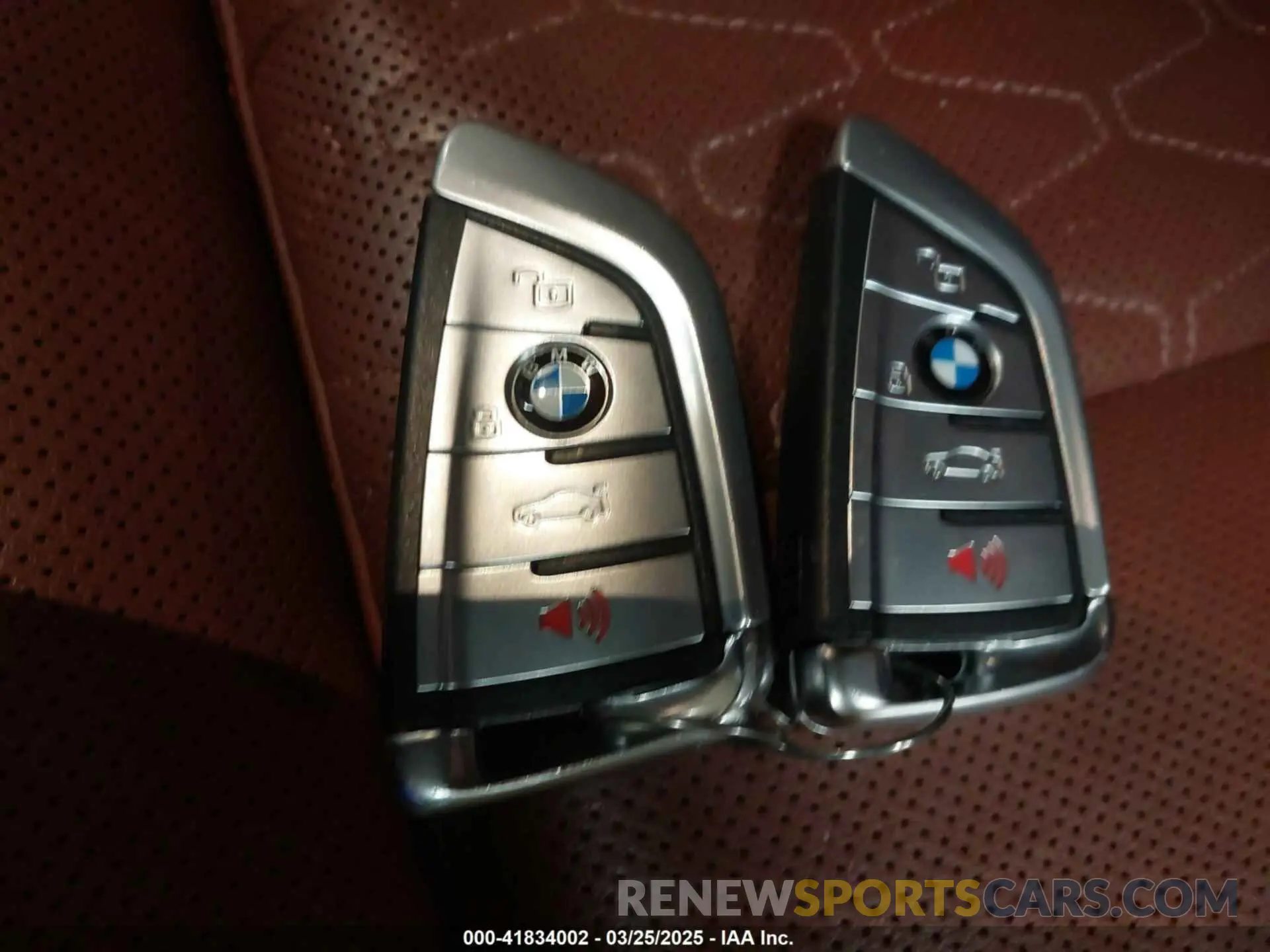 11 Photograph of a damaged car 5UXCR6C54KLL36067 BMW X5 2019