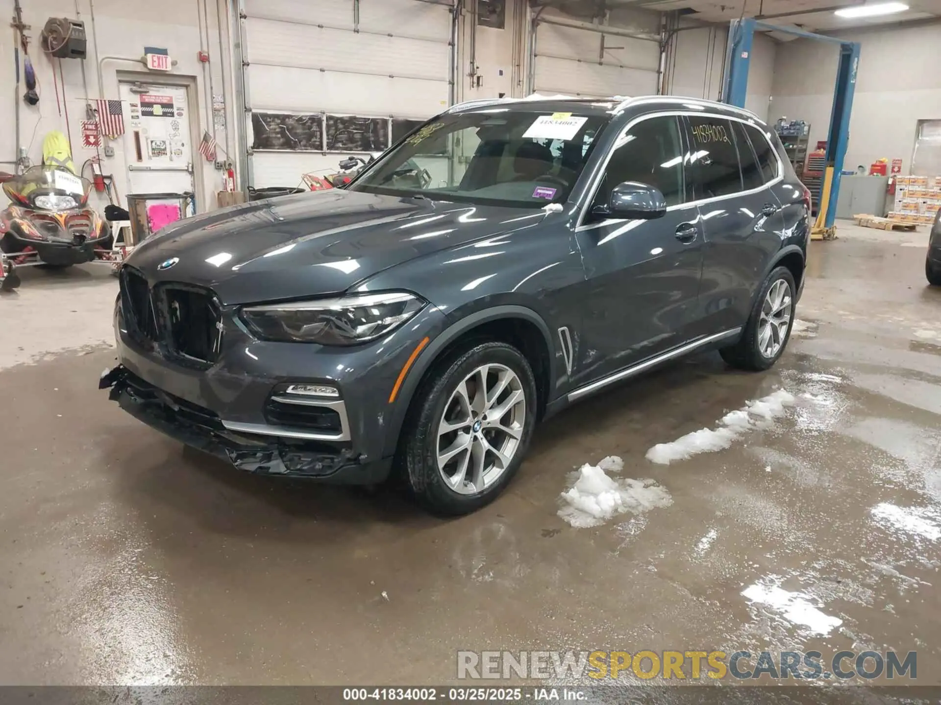 2 Photograph of a damaged car 5UXCR6C54KLL36067 BMW X5 2019
