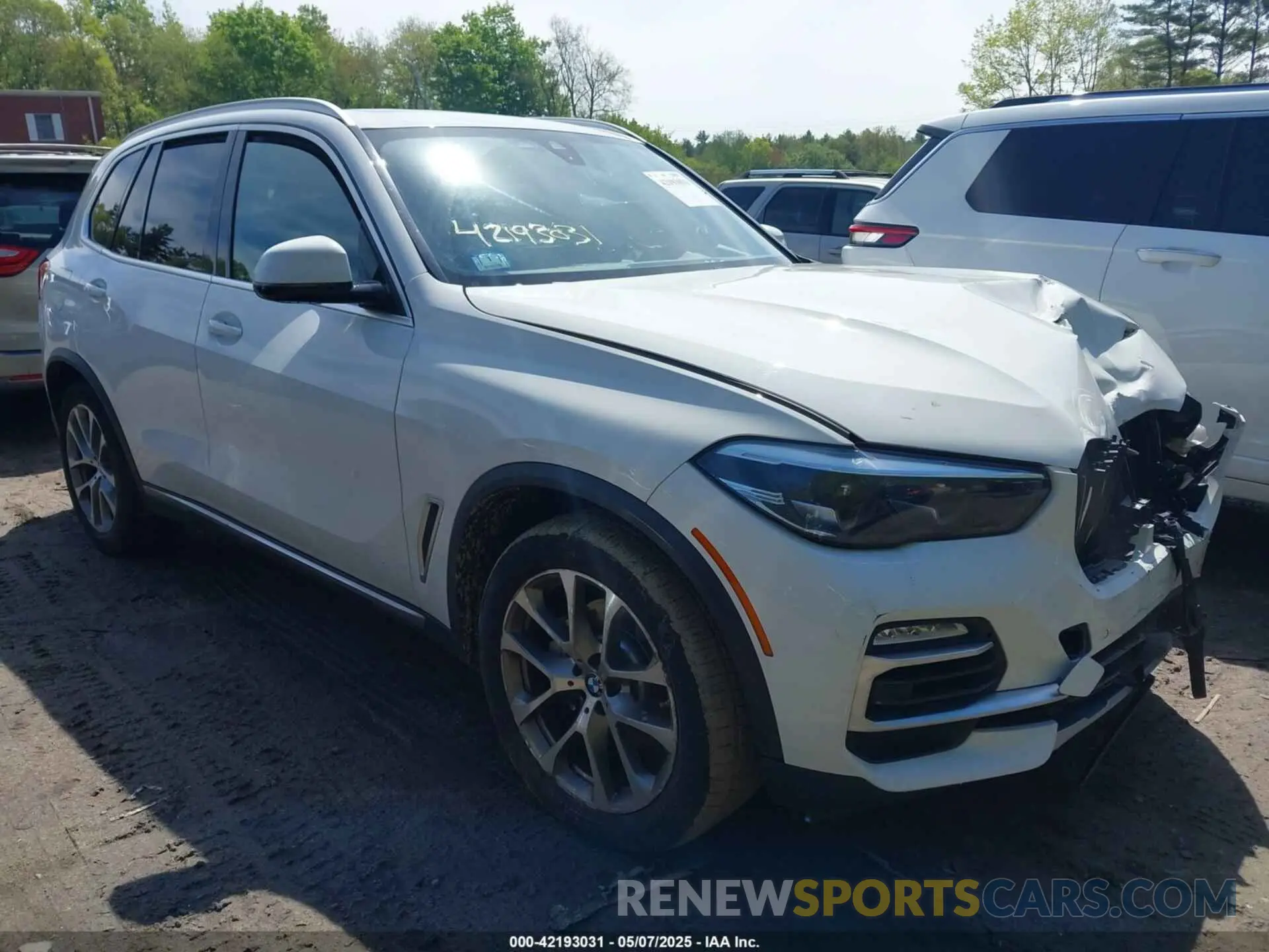 1 Photograph of a damaged car 5UXCR6C56KLL09971 BMW X5 2019