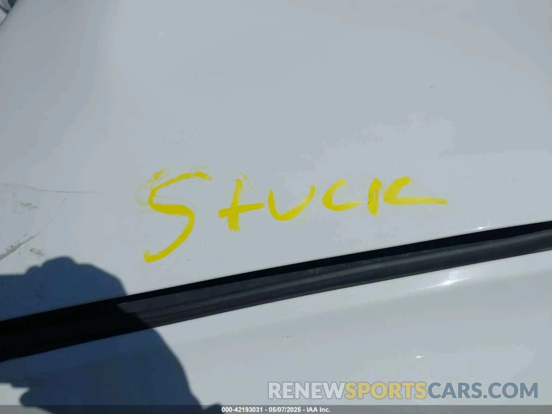 10 Photograph of a damaged car 5UXCR6C56KLL09971 BMW X5 2019