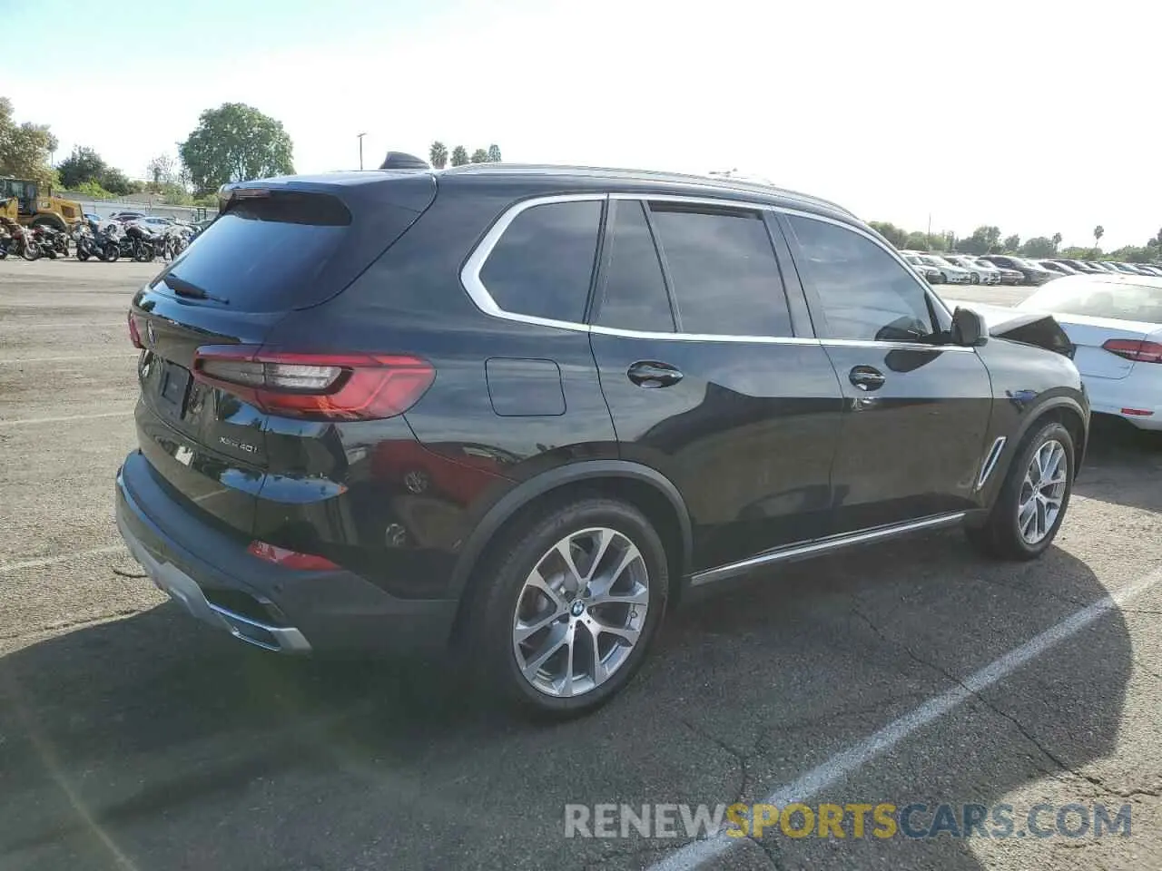 3 Photograph of a damaged car 5UXCR6C57KLK89049 BMW X5 2019