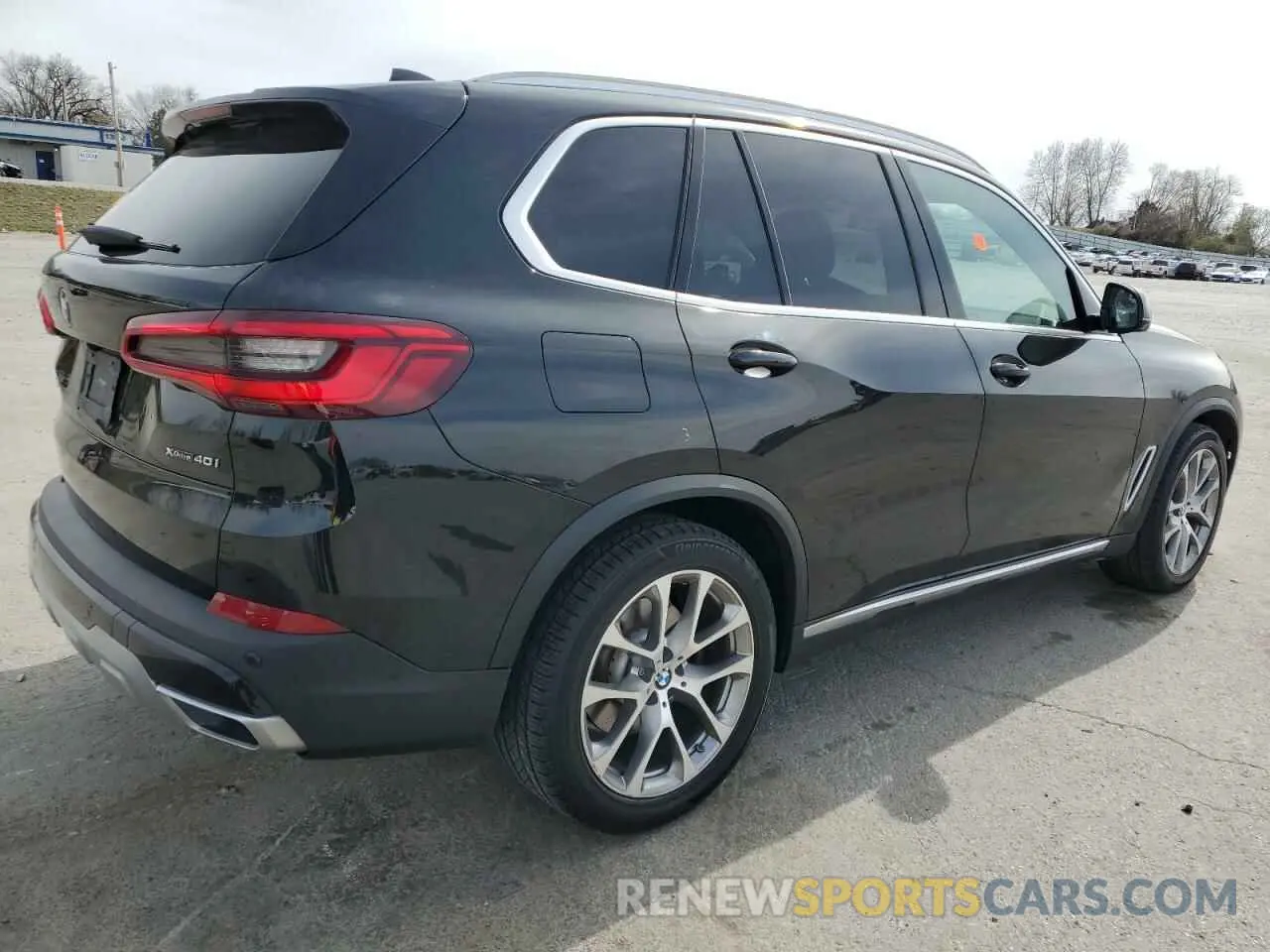 3 Photograph of a damaged car 5UXCR6C57KLL34538 BMW X5 2019