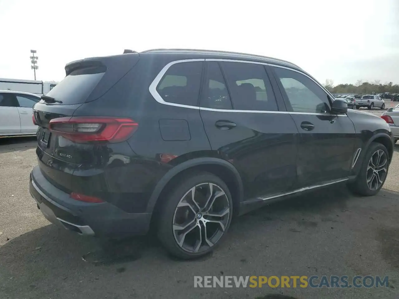 3 Photograph of a damaged car 5UXCR6C58KLL21278 BMW X5 2019