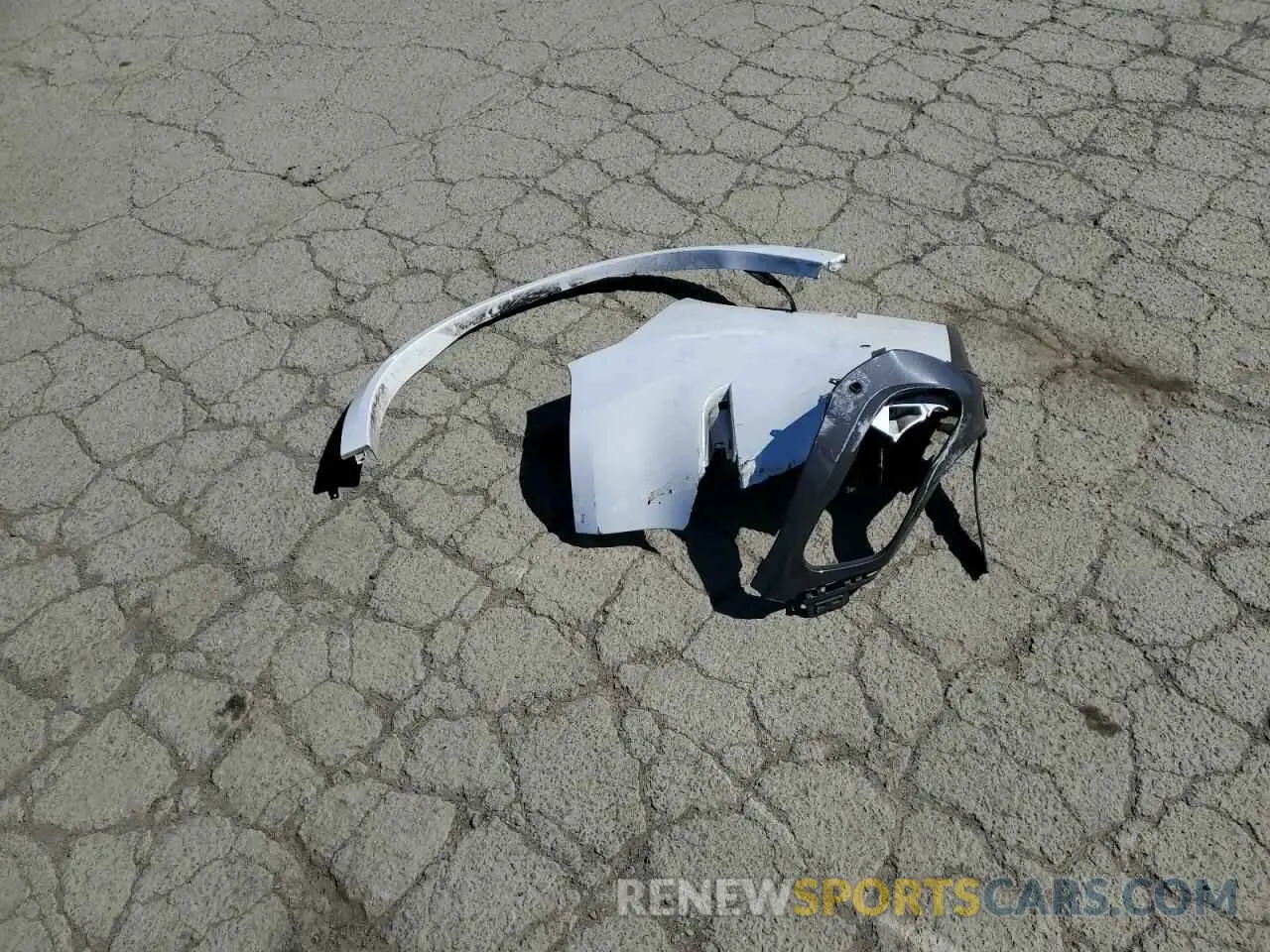 13 Photograph of a damaged car 5UXCR6C58KLL23418 BMW X5 2019