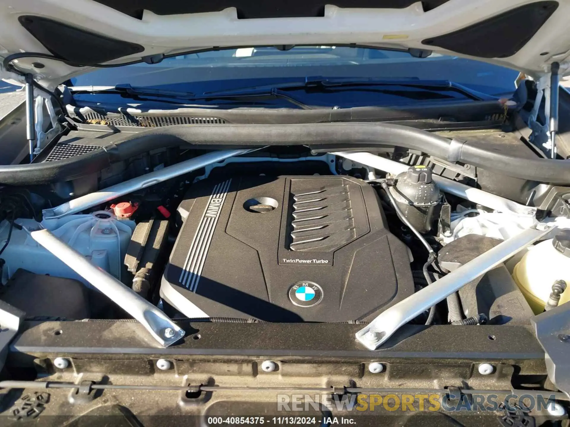 10 Photograph of a damaged car 5UXCR6C58KLL34905 BMW X5 2019