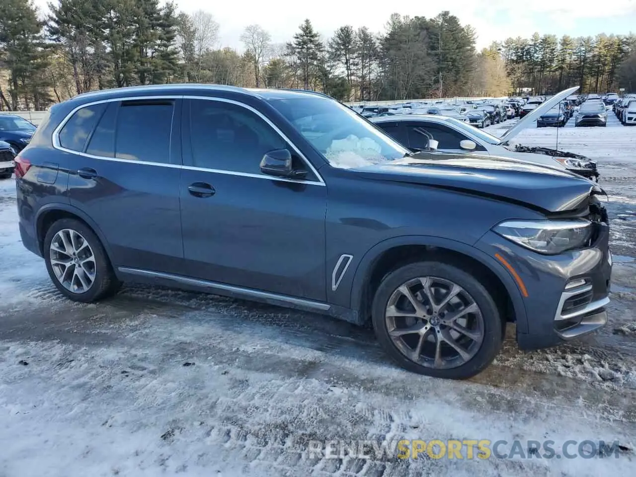 4 Photograph of a damaged car 5UXCR6C58KLL37660 BMW X5 2019