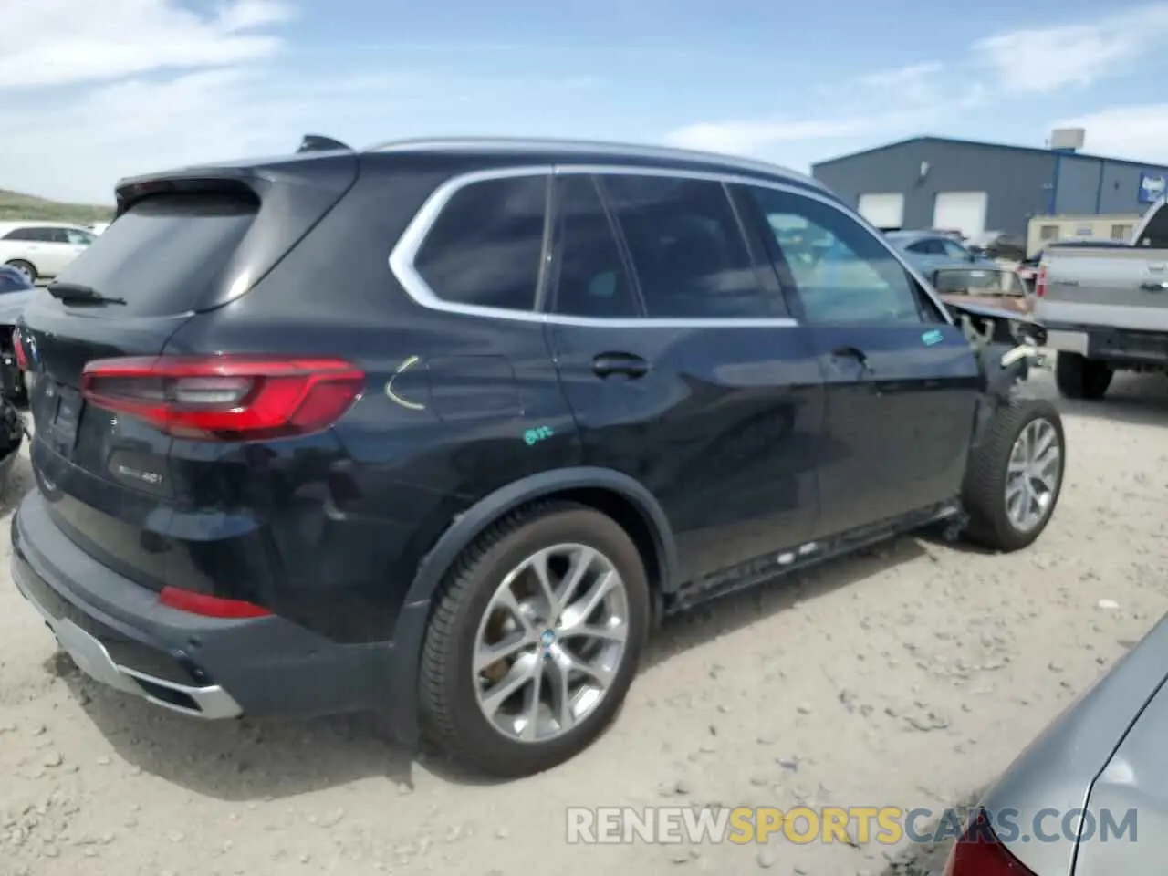 3 Фотография поврежденного автомобиля 5UXCR6C58KLL61618 BMW X5 2019