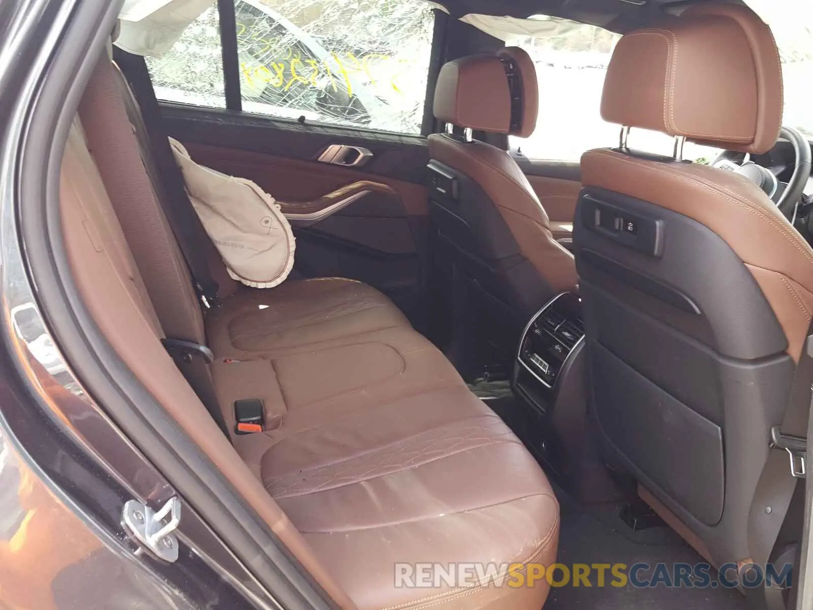 6 Photograph of a damaged car 5UXCR6C59KLL21578 BMW X5 2019