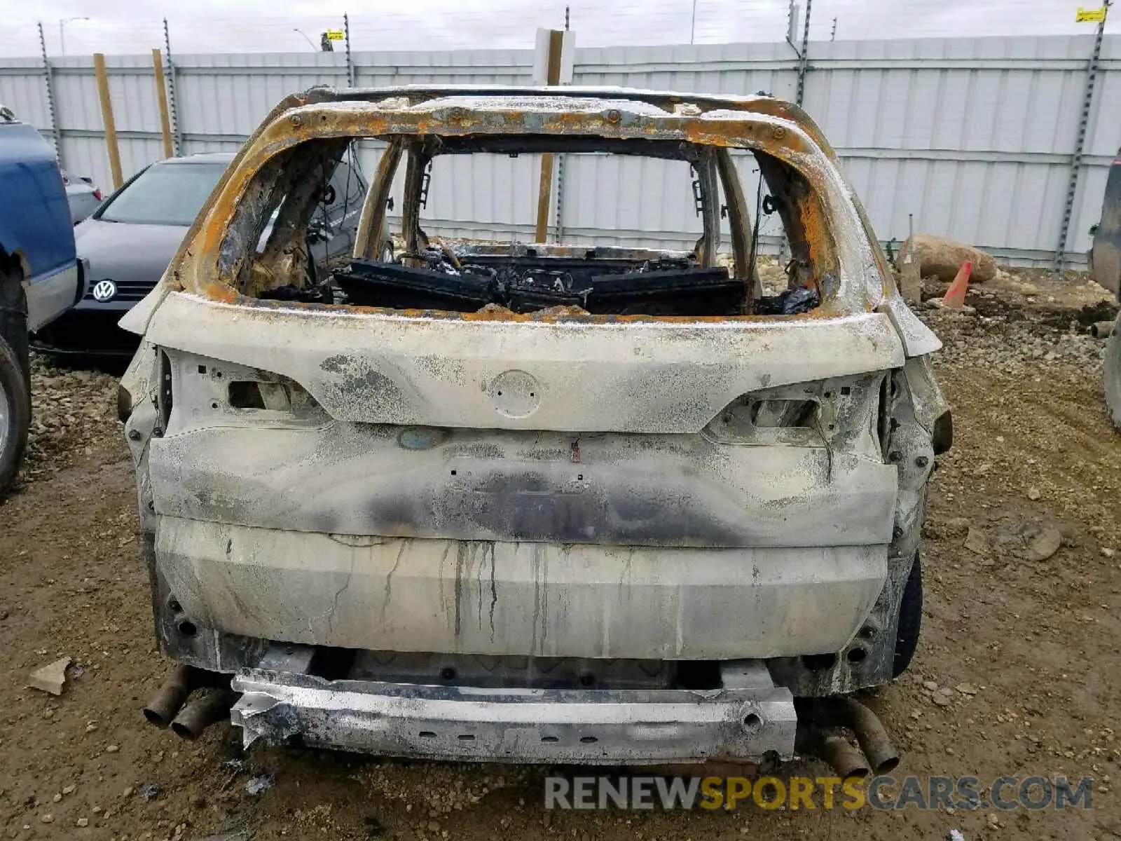 10 Фотография поврежденного автомобиля 5UXJU2C52KLN66799 BMW X5 2019
