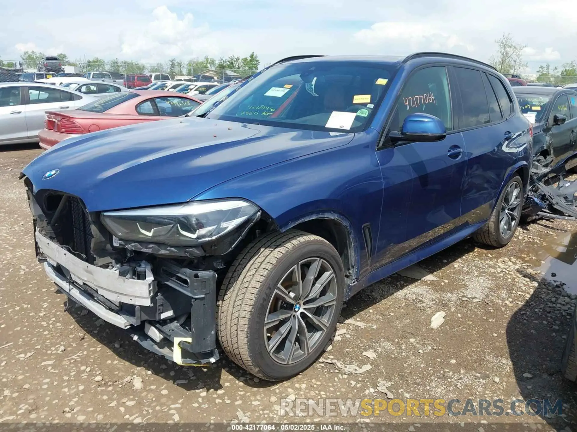 2 Photograph of a damaged car 5UXJU2C55KLN64657 BMW X5 2019